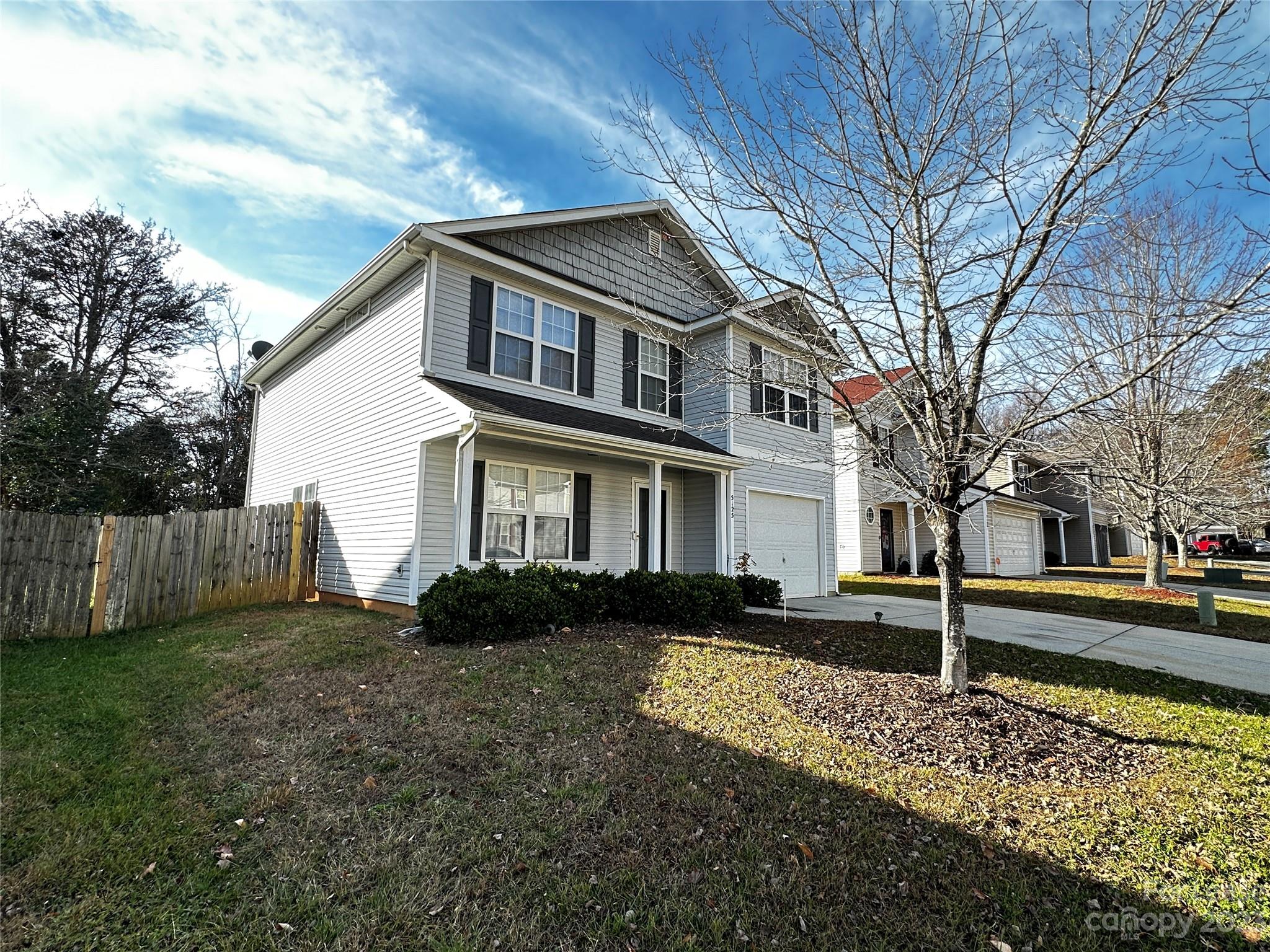 Twin Oaks - Residential Lease