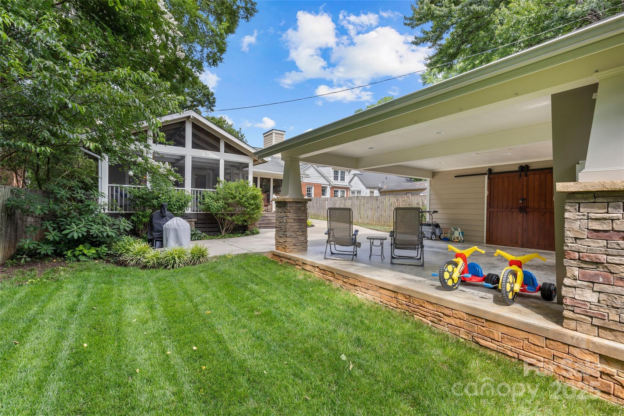 2112 Shenandoah Avenue