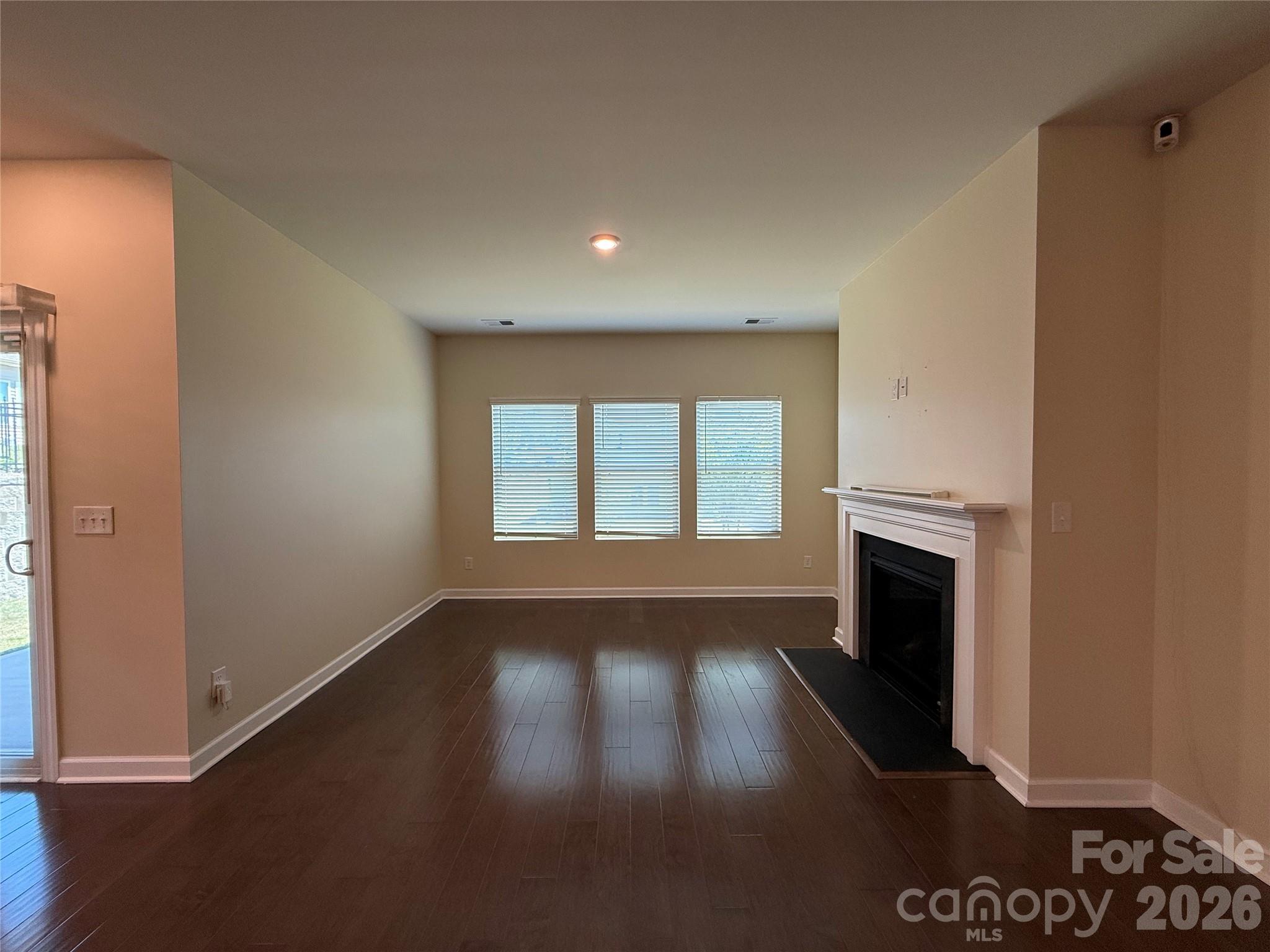 Larkhaven Hills - Residential