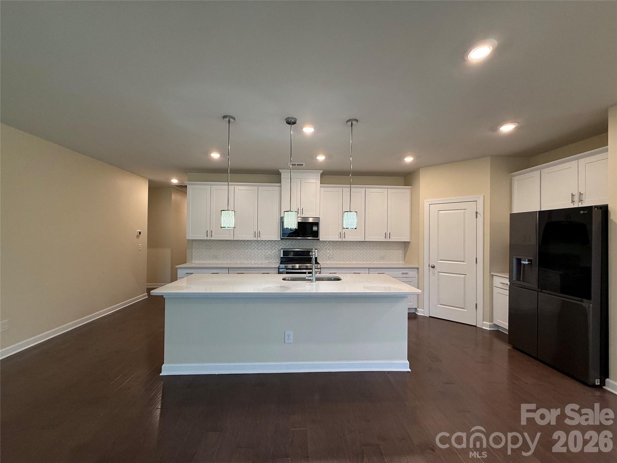 Larkhaven Hills - Residential