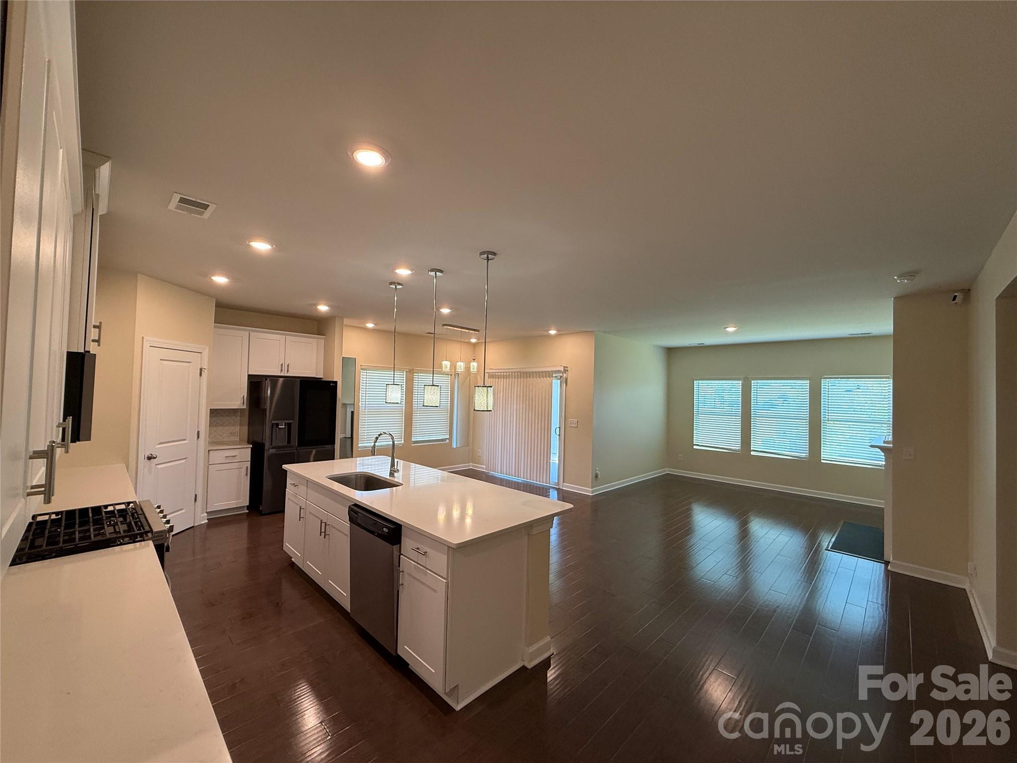 Larkhaven Hills - Residential