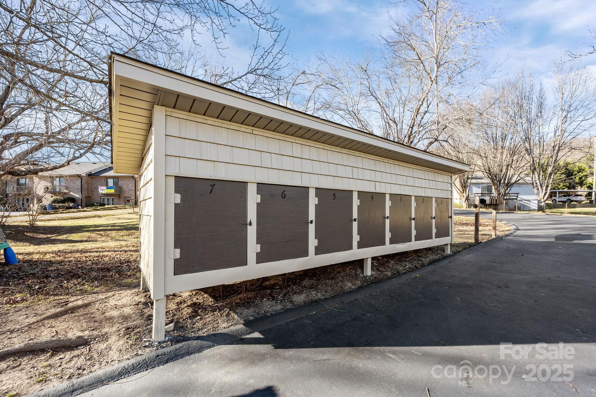 Hoopers Creek - Residential