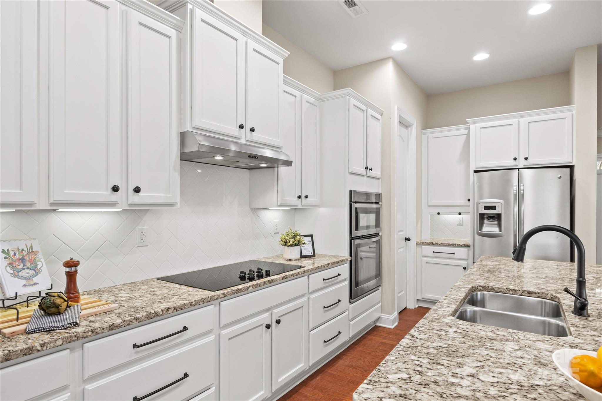 Barber Rock - Residential