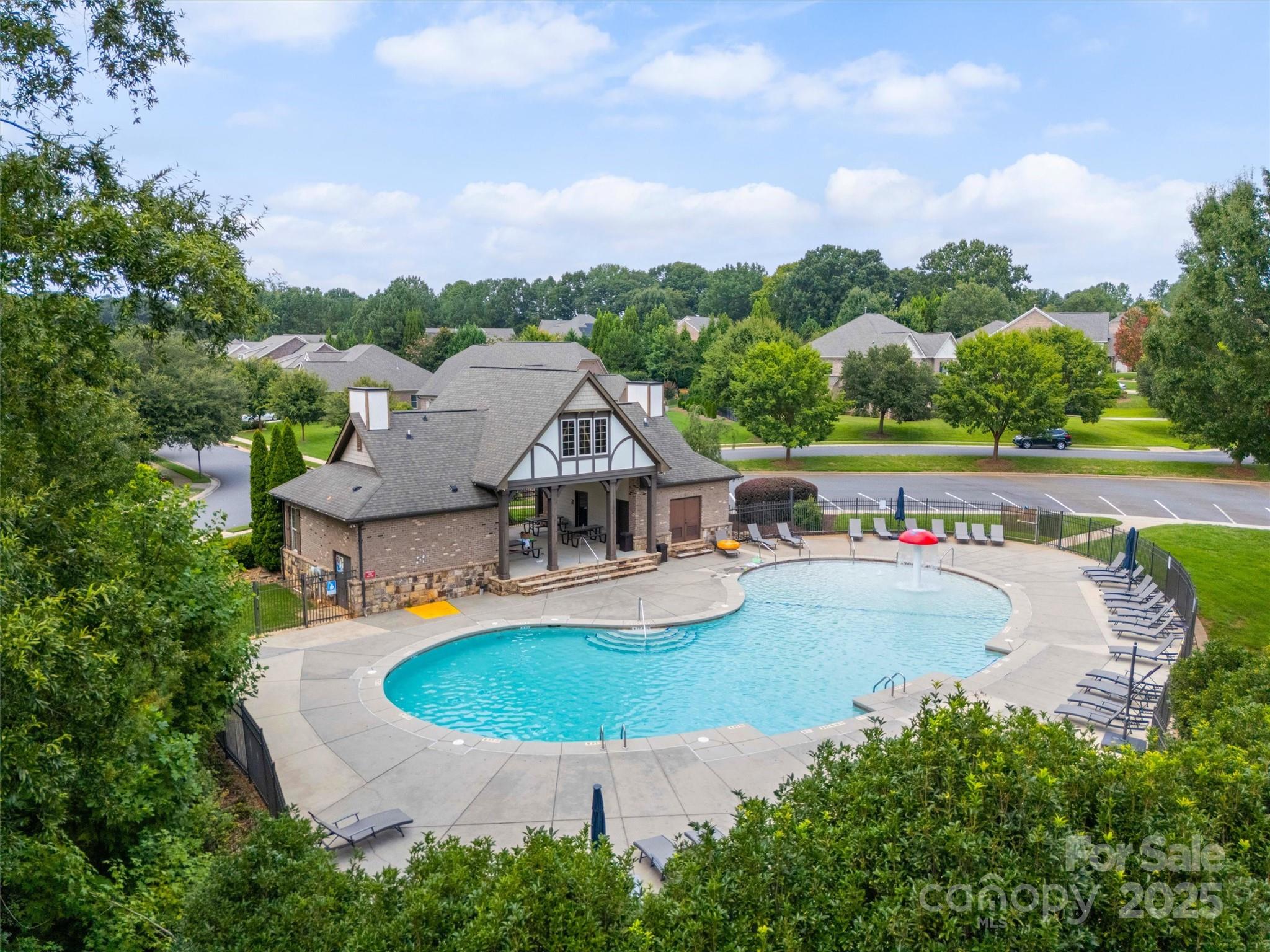 Barber Rock - Residential