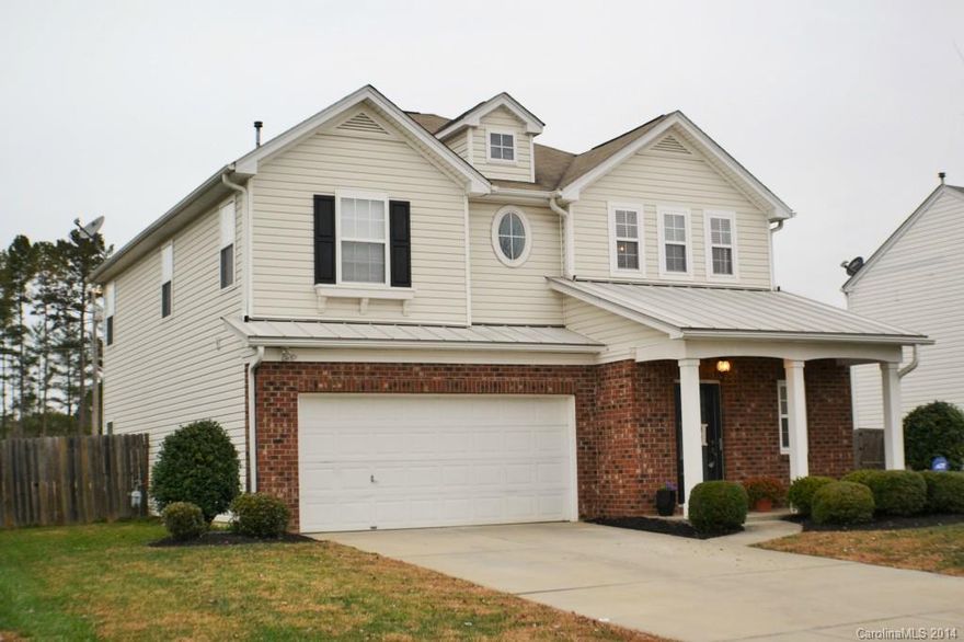 Beautiful home in Arbor Glen subdivision with over 2400 sq ft offers 3 spacious bedroom and 2.5 baths. The open layout of the kitchen and adjacent living areas are combined into a single, large gathering space. All stainless appliances in kitchen. Upstairs you will find the master as well as 2 additional bedrooms. The master bedroom has an on-suite bath and huge walk-in closet. A loft, also located on the second floor, provides a great space that has many functional uses. Fenced in backyard.