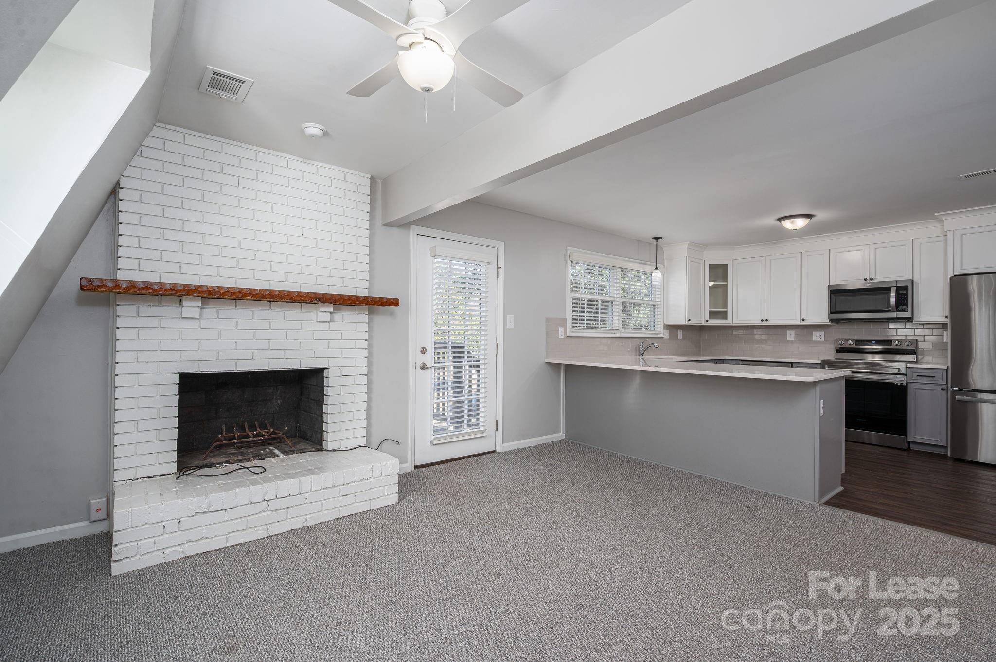 1303 Lattimore Street