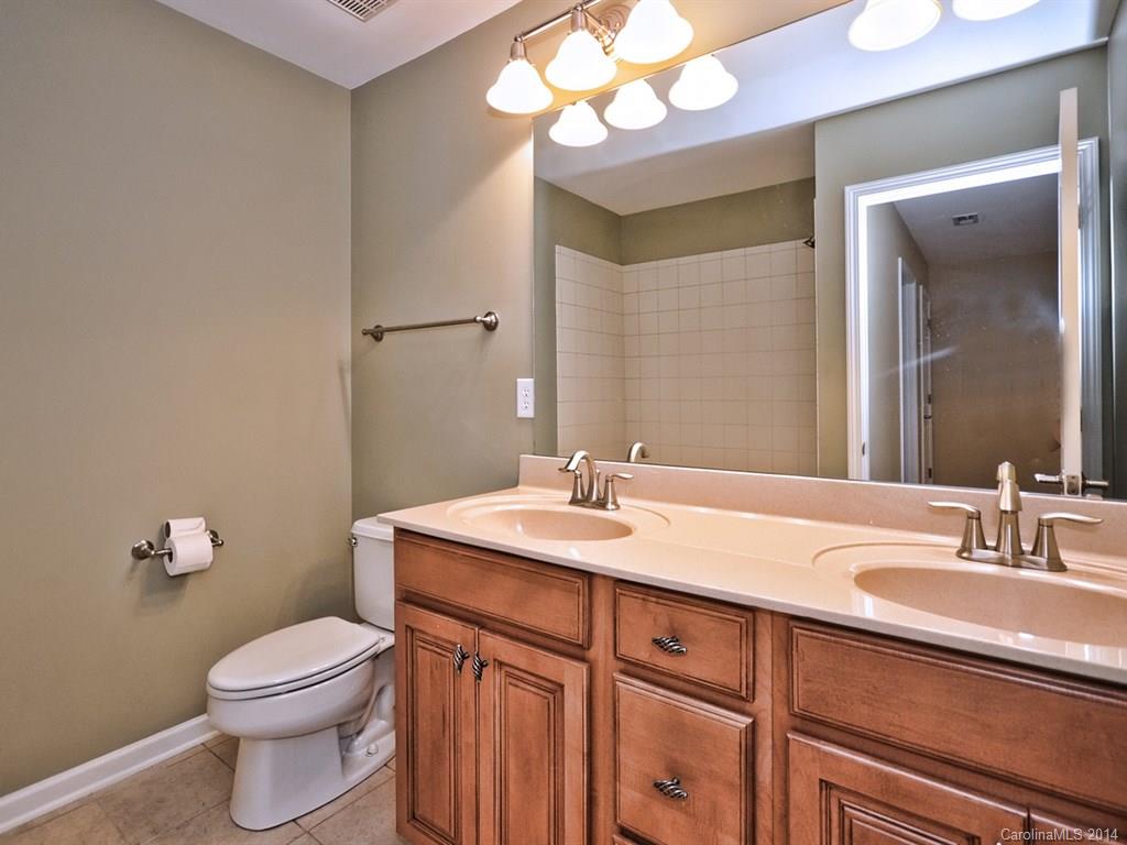 Tega Cay - Residential