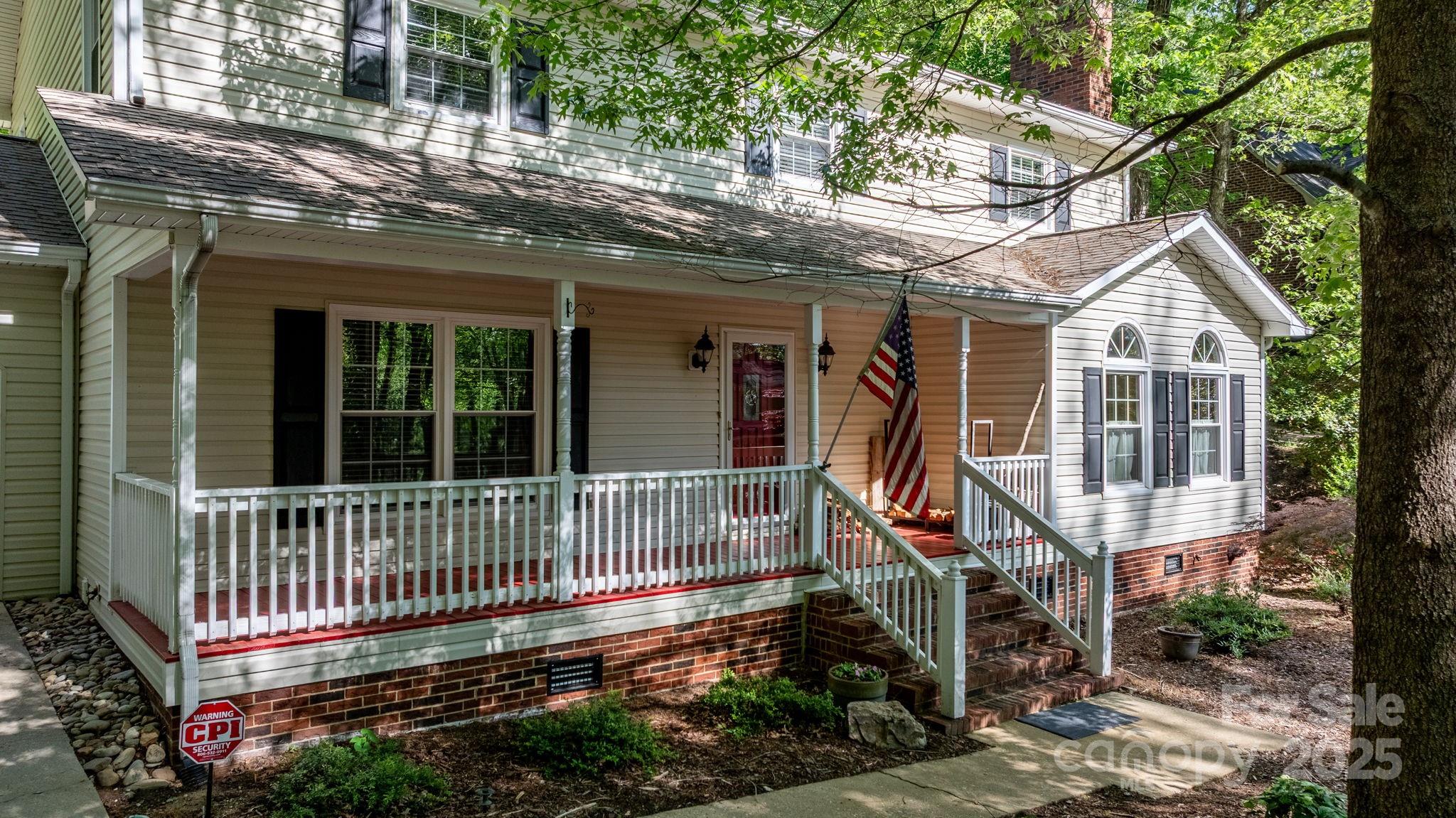 1026 Wellington Court
