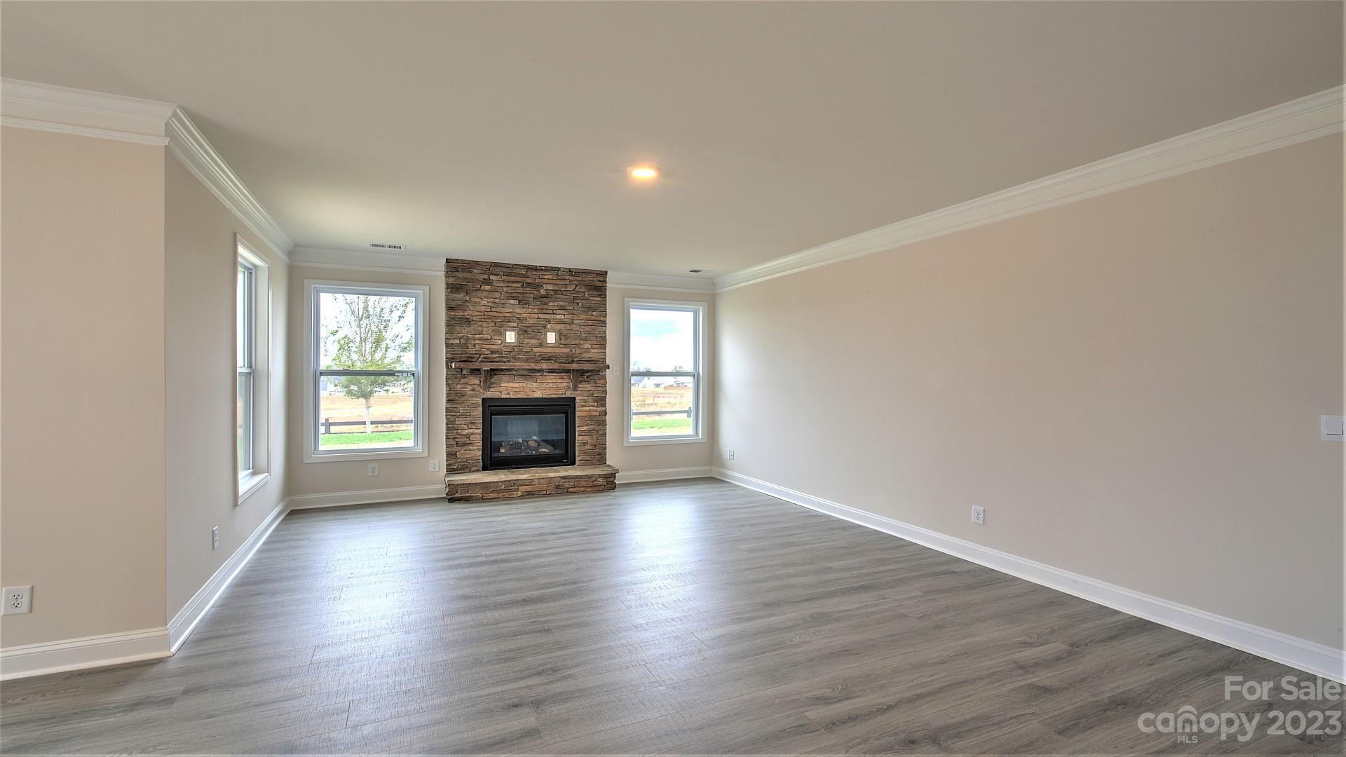 CANTRELL HILLS - Residential