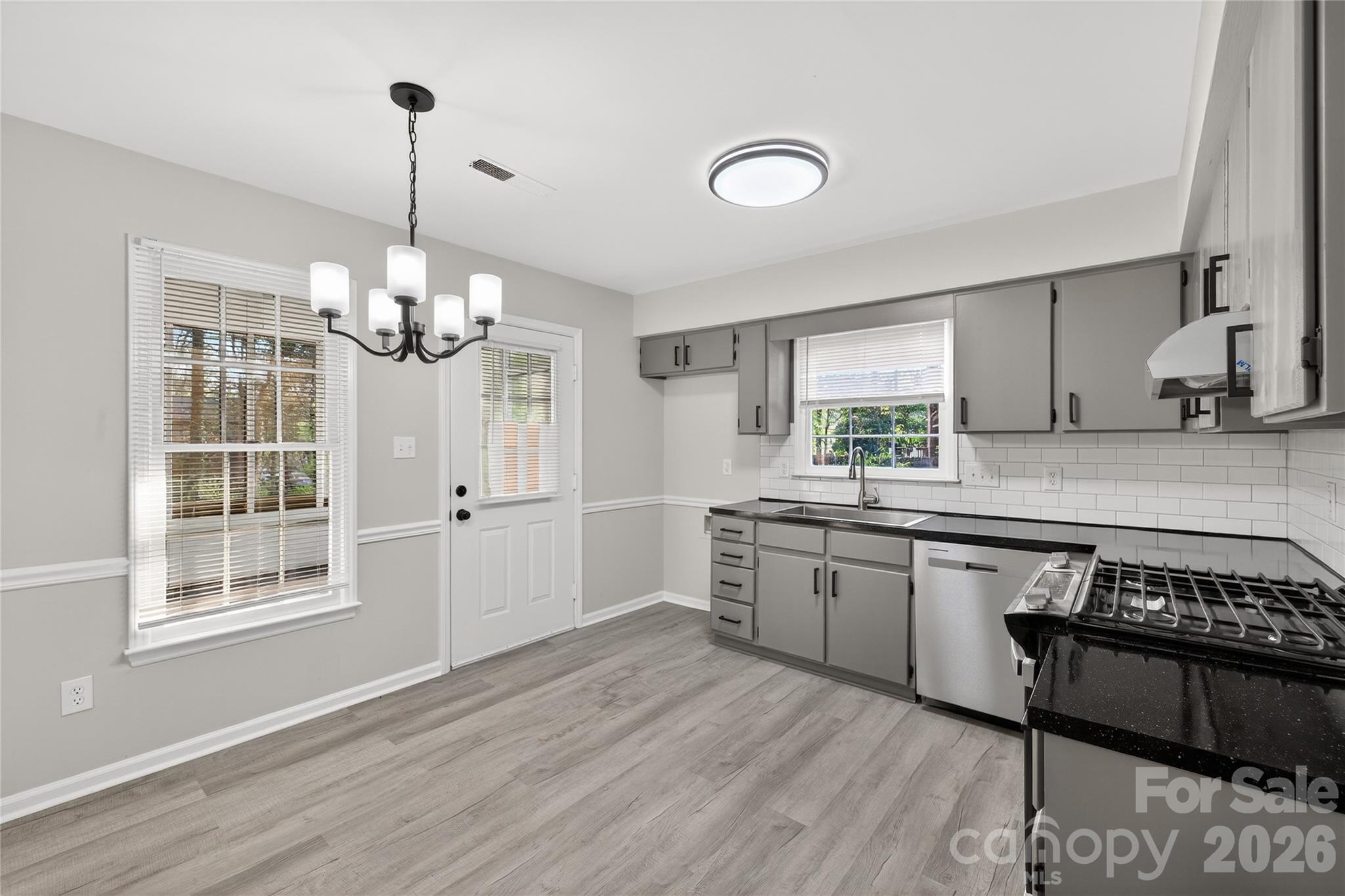 Hickory Ridge - Residential