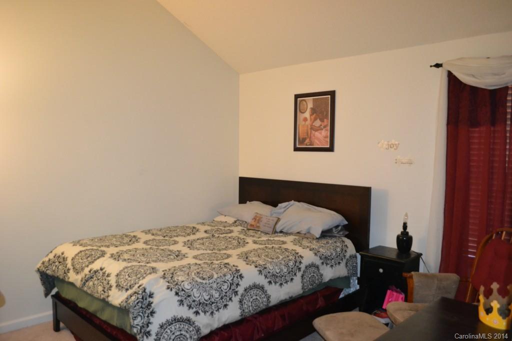 Sunset On Linda Vista - Residential