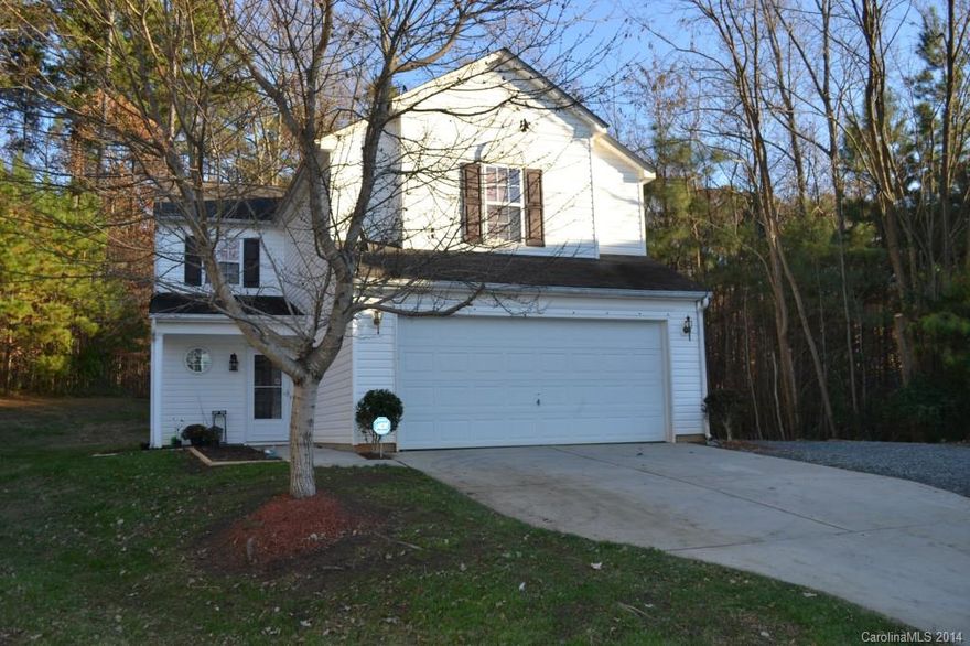 This Cul-de-sac home is located in a quiet neighborhood.  With 3 bedrooms and a bonus, you will have plenty of room.  NO HOA!!  Call to schedule an appointment today. Don't miss the opportunity to make this home sweet home.  MULTIPLE OFFER SITUATION- PLEASE SUBMIT HIGHEST AND BEST BEFORE 12/08/2014