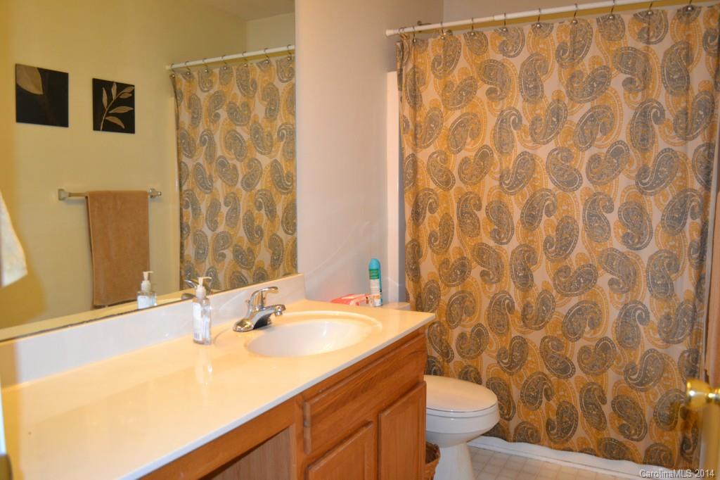 Sunset On Linda Vista - Residential