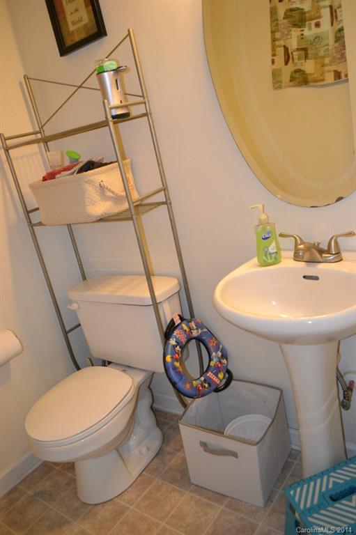 Sunset On Linda Vista - Residential