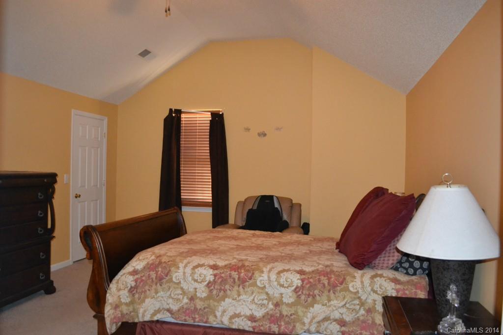 Sunset On Linda Vista - Residential