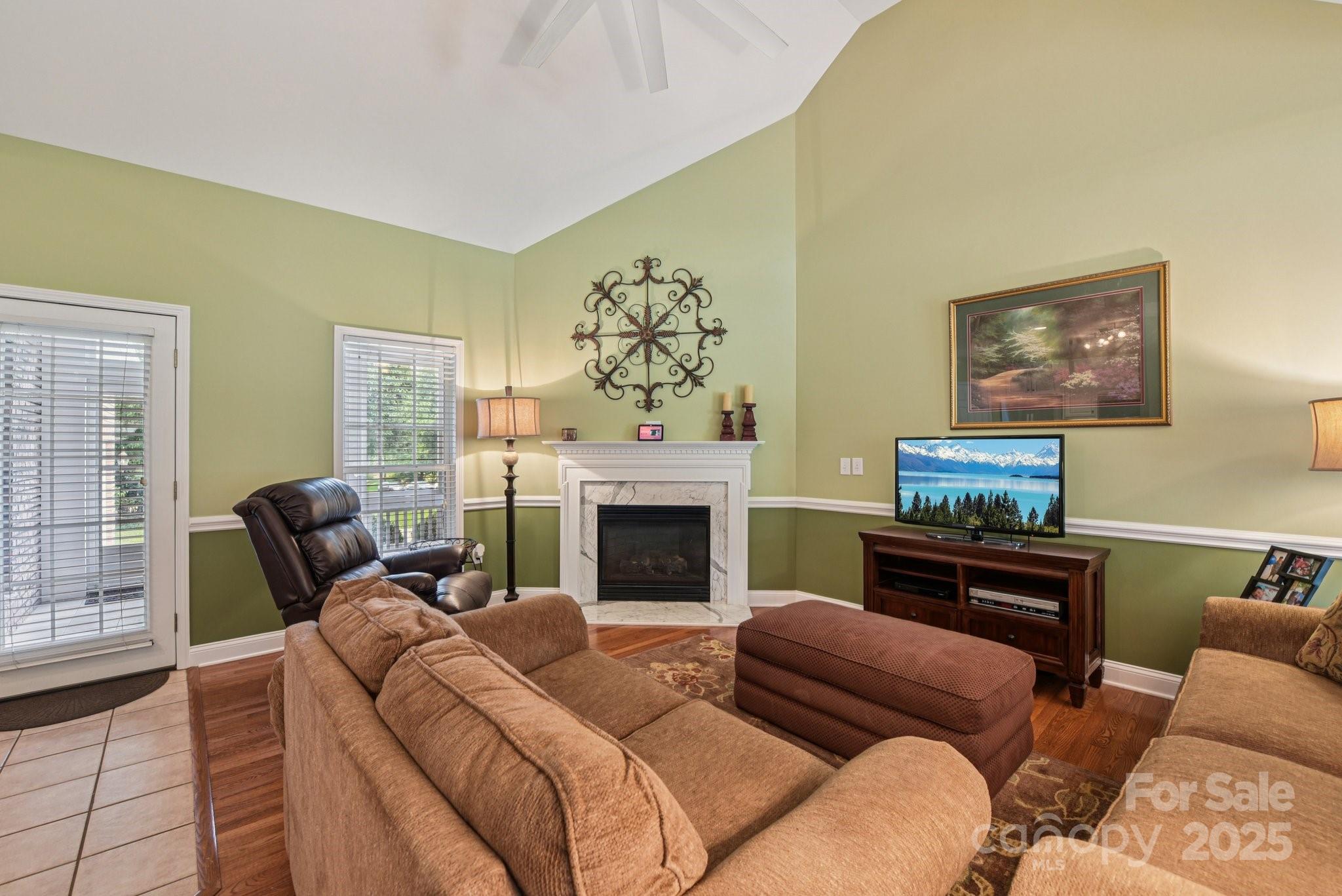 3865 Willow Grove Lane