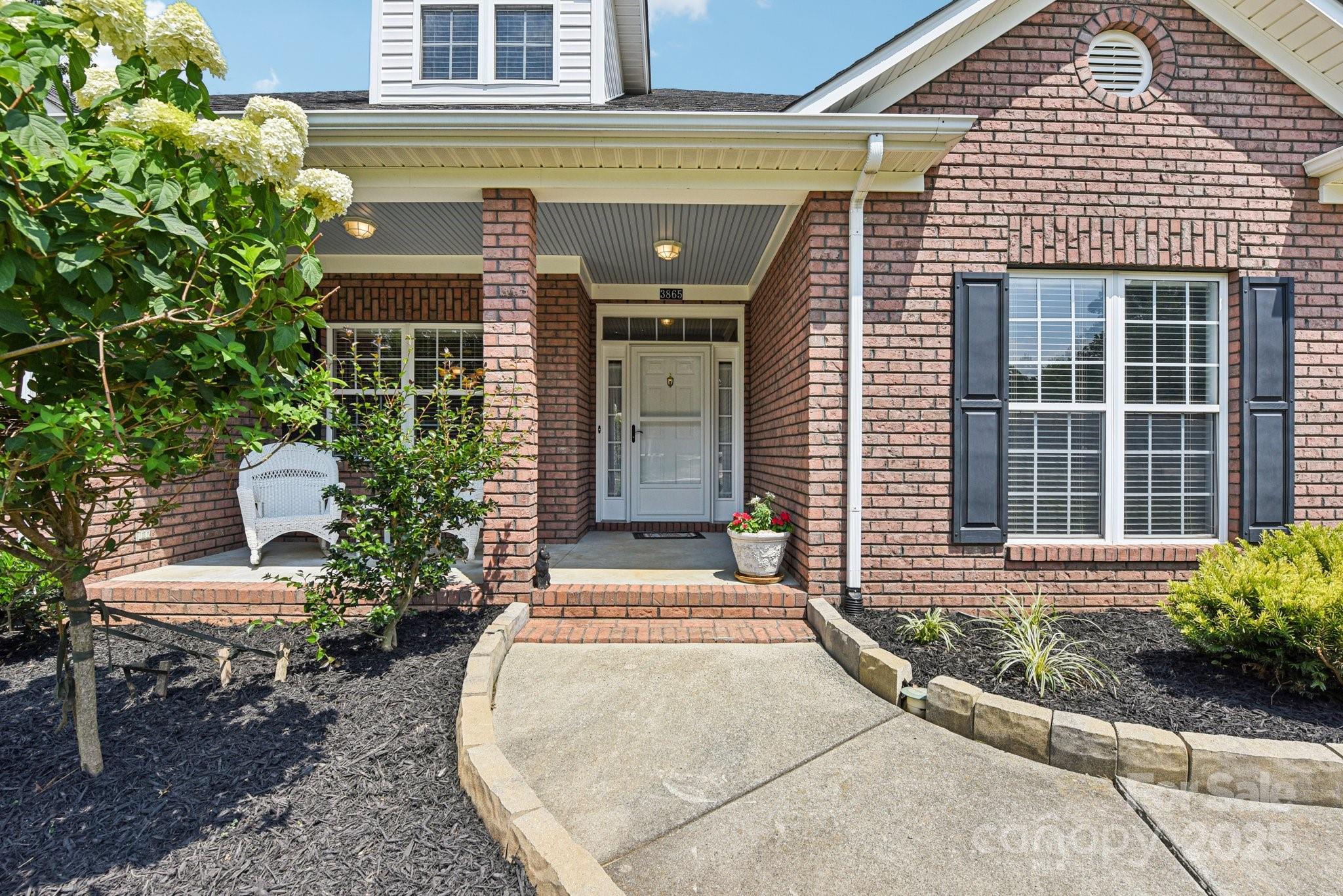 3865 Willow Grove Lane