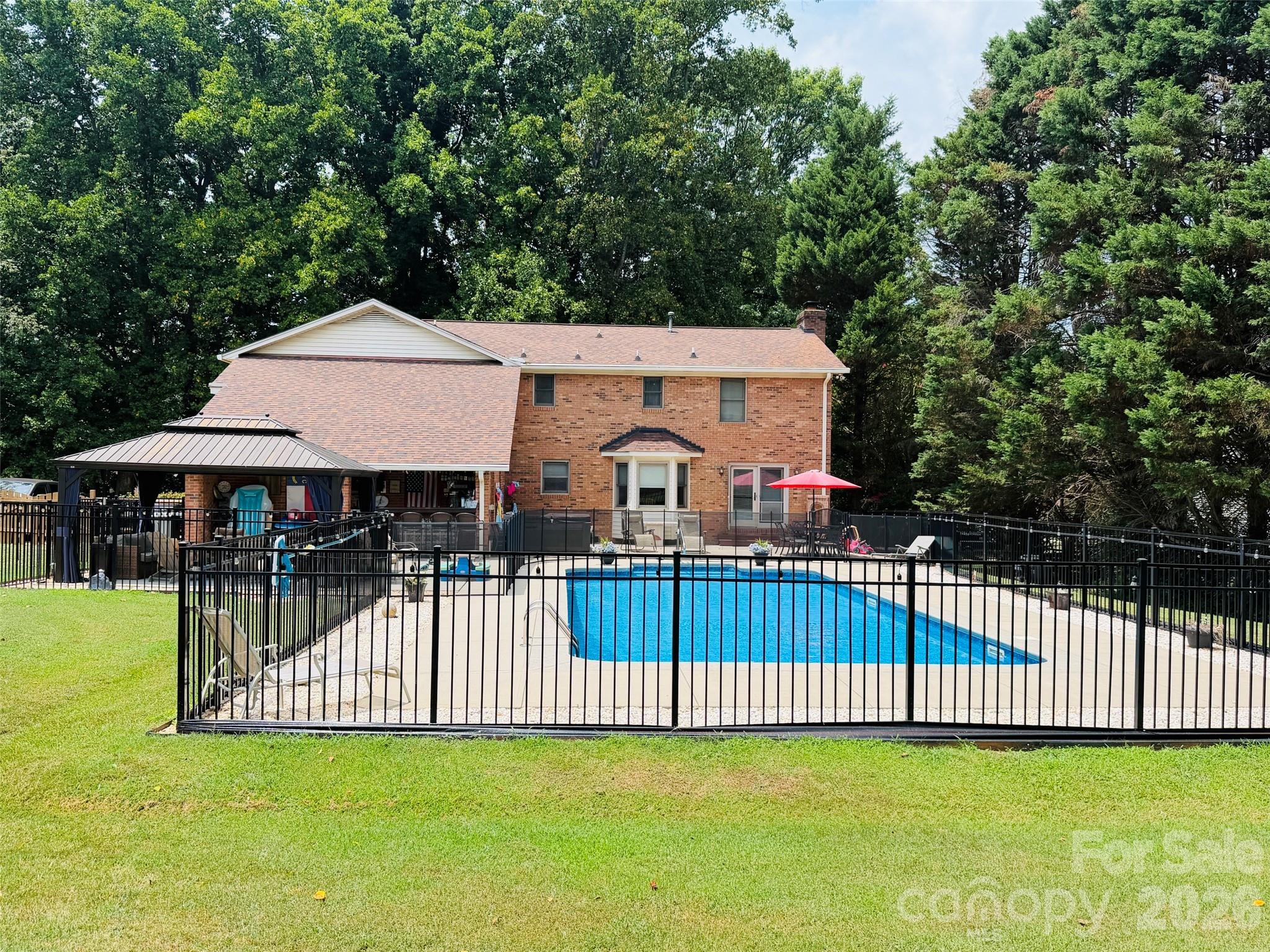 17016 Knoxwood Drive