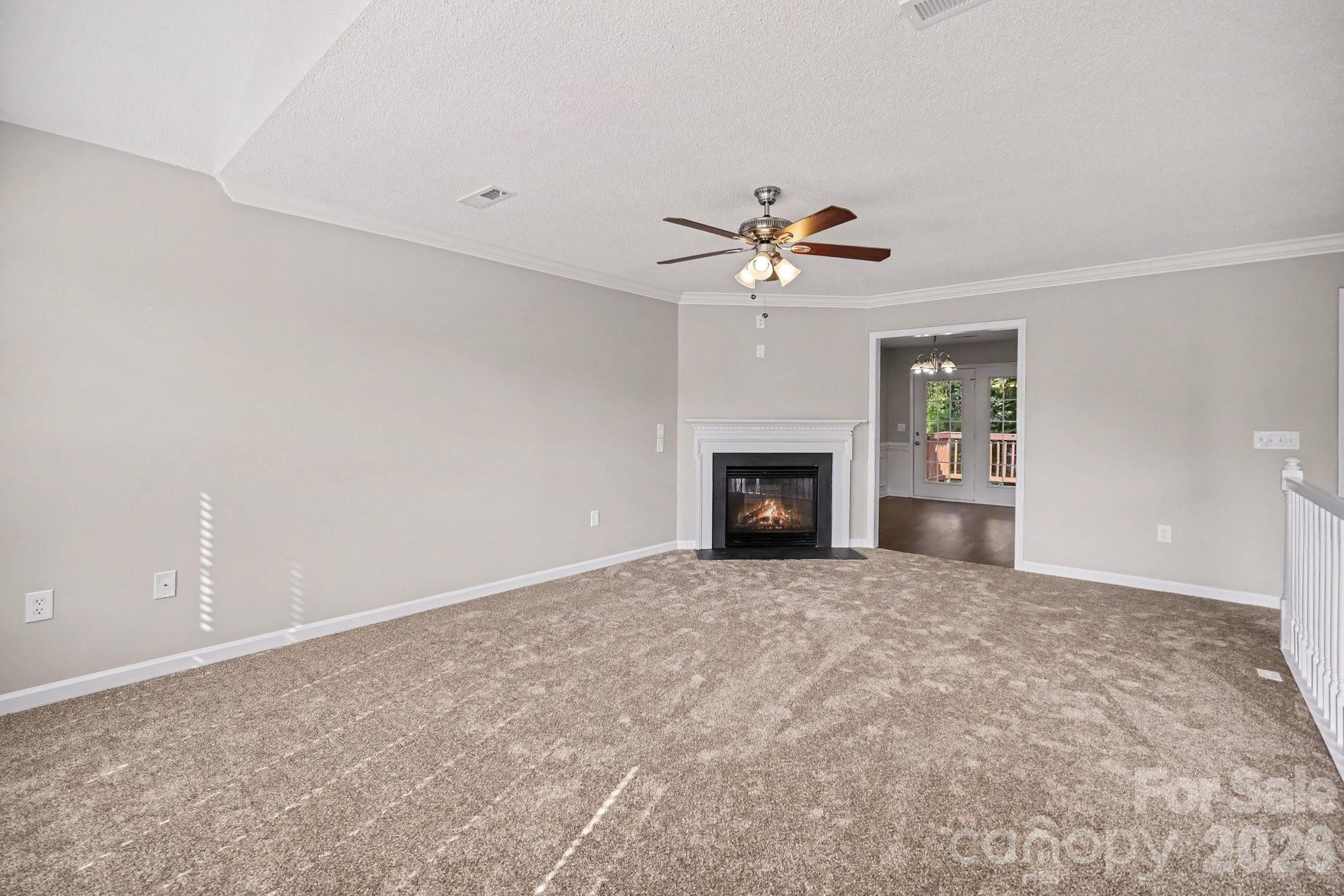 838 Highlander Court