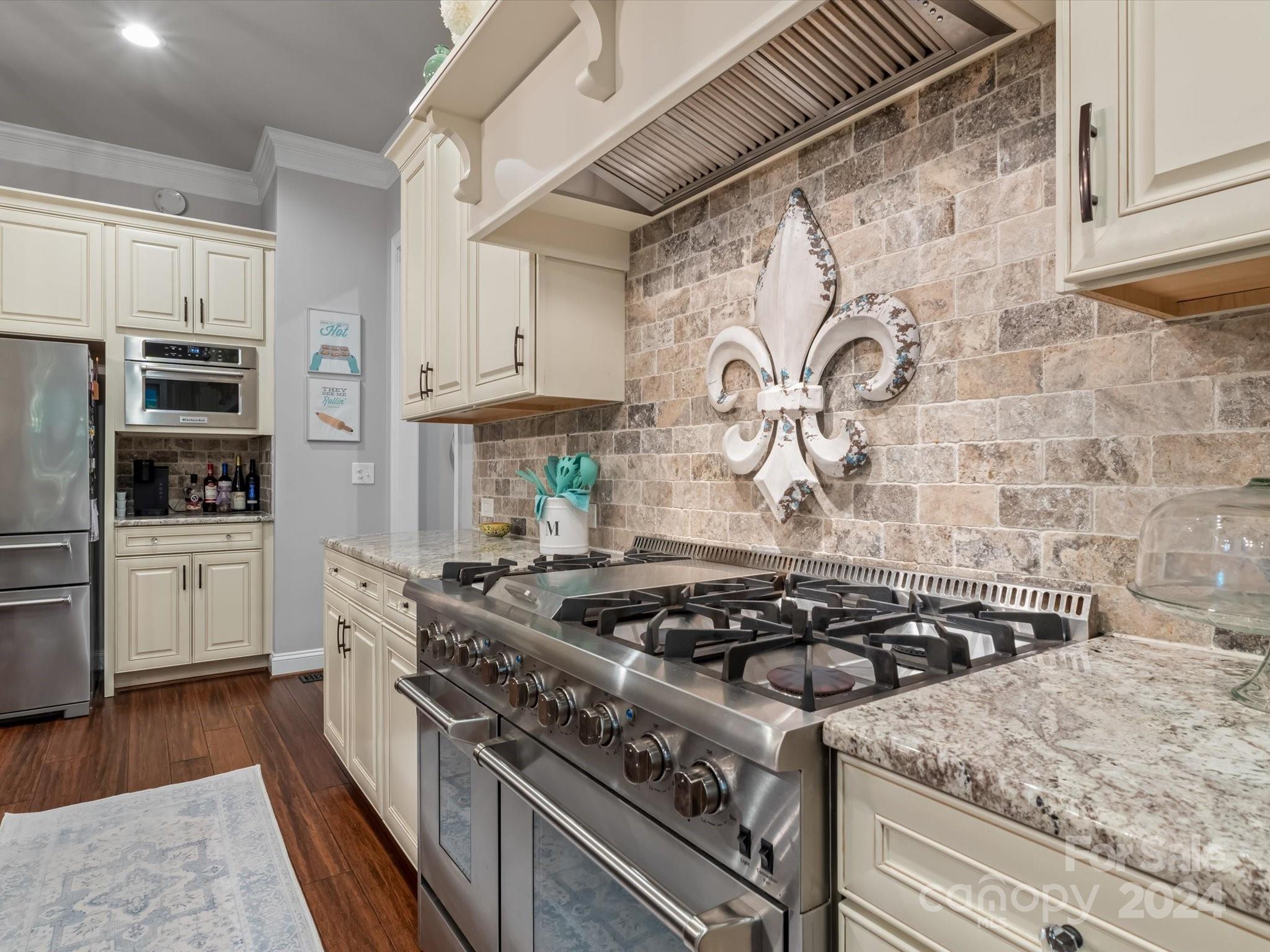 Jacobs Ridge - Residential