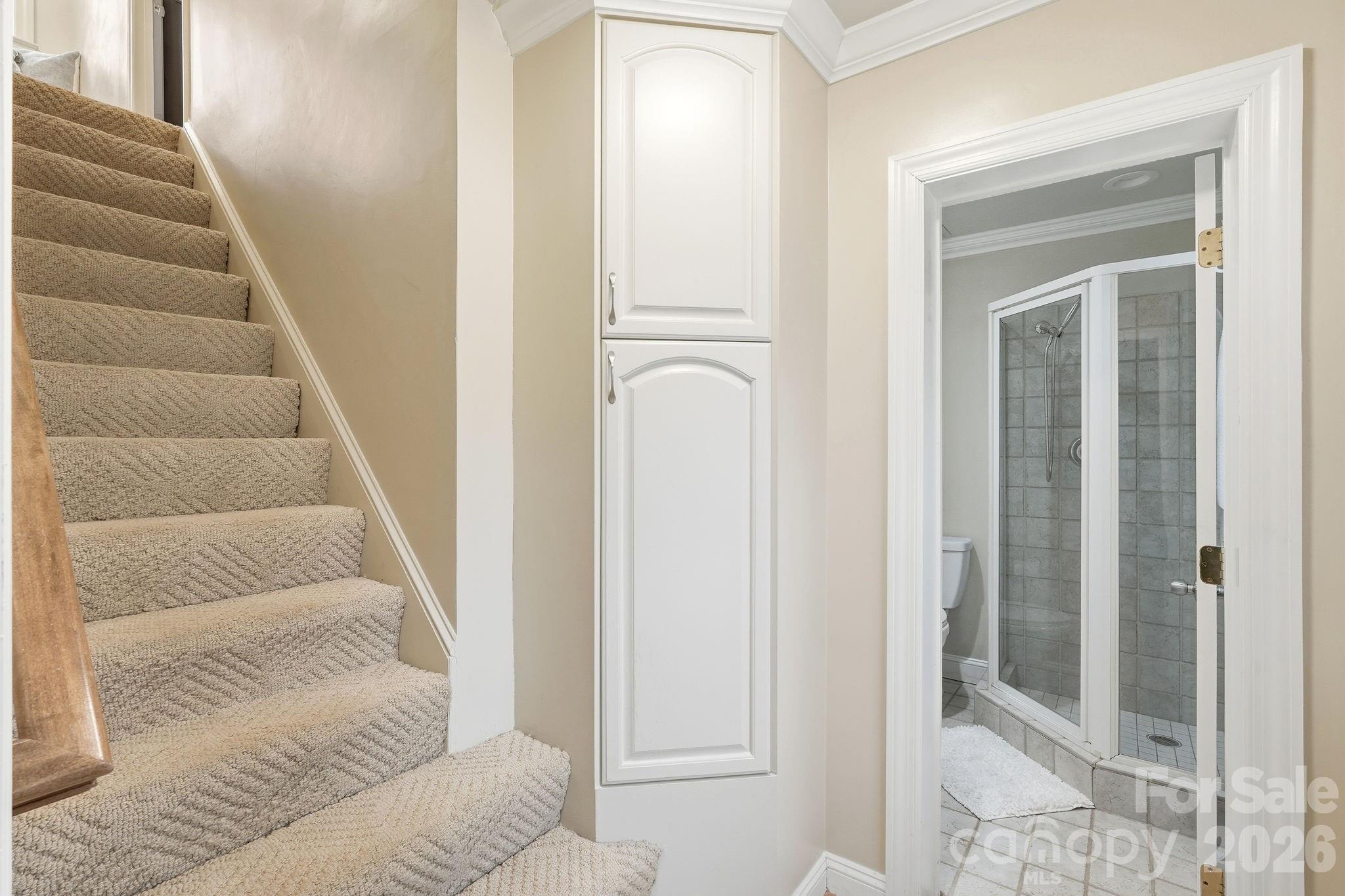 Country Club Estates - Residential