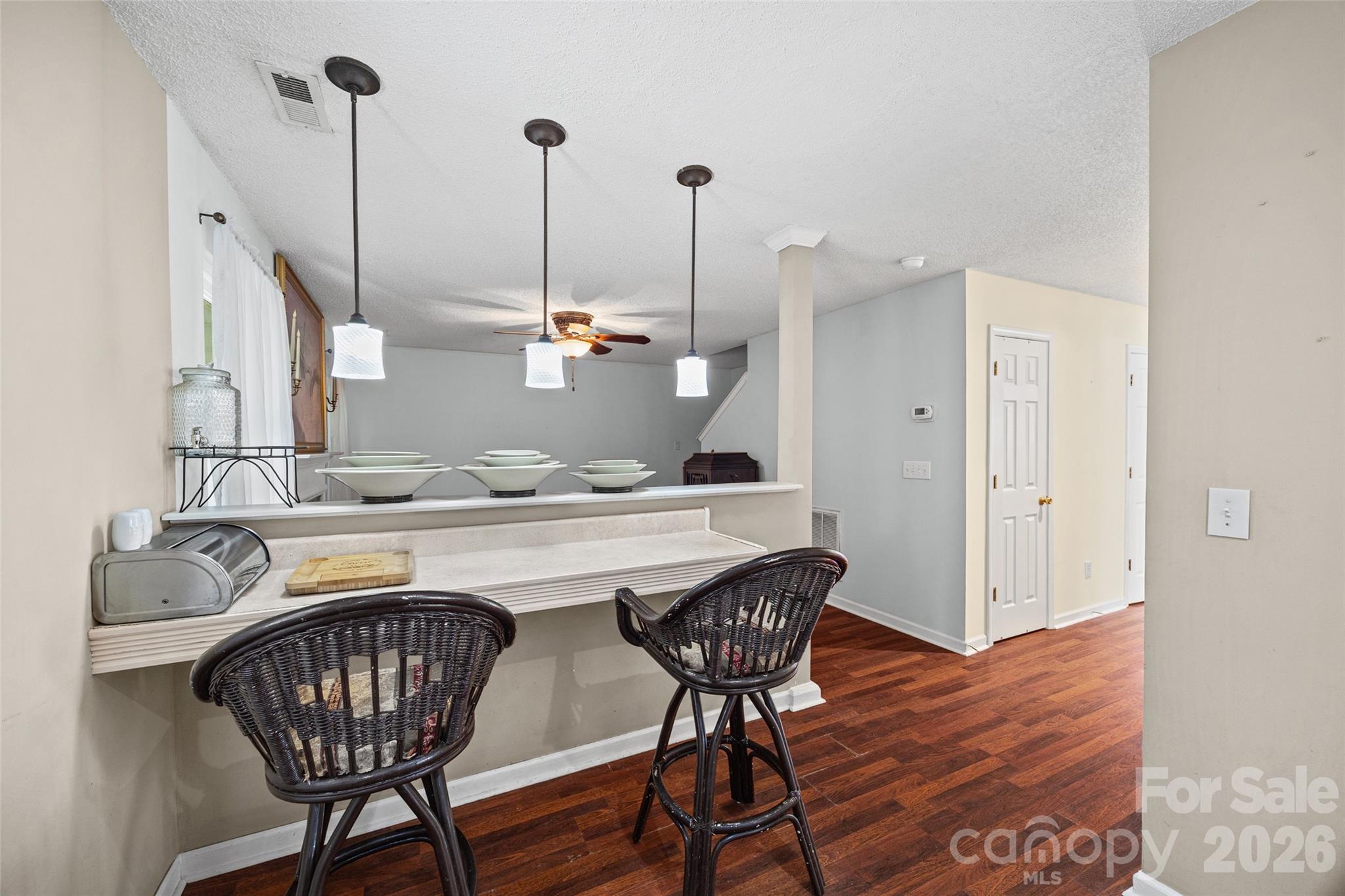 1277 Winding Path Road