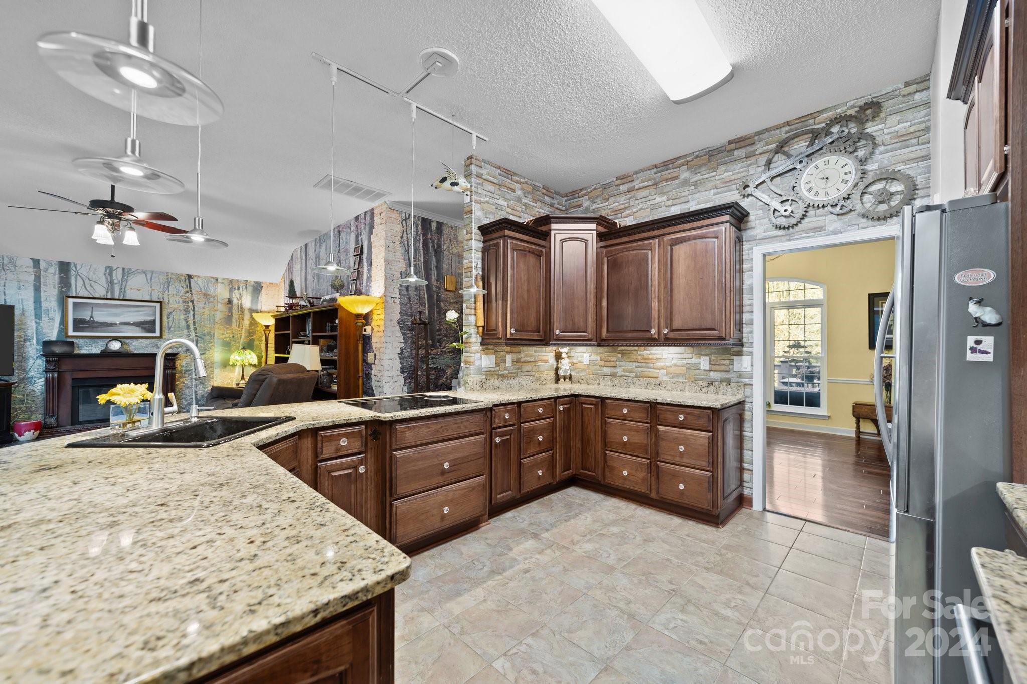 Reed Creek - Residential