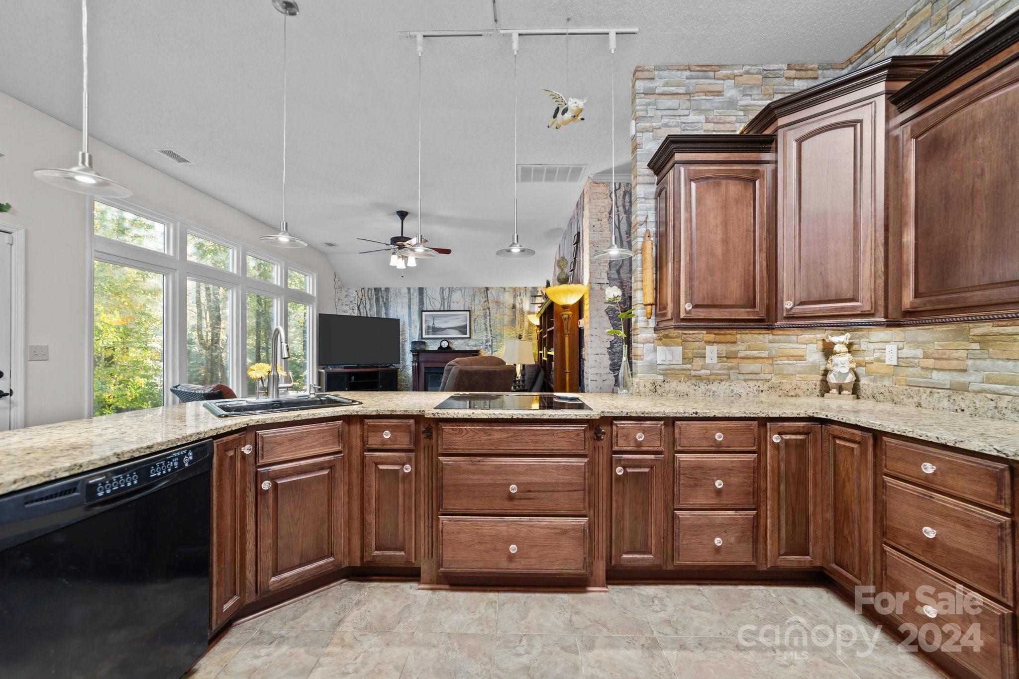 Reed Creek - Residential