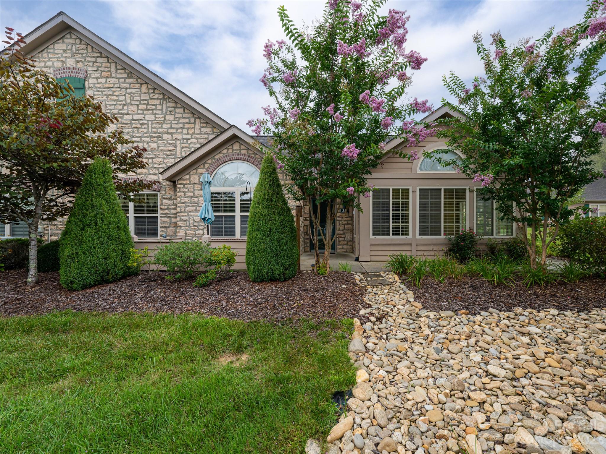 Hamburg Crossing - Residential