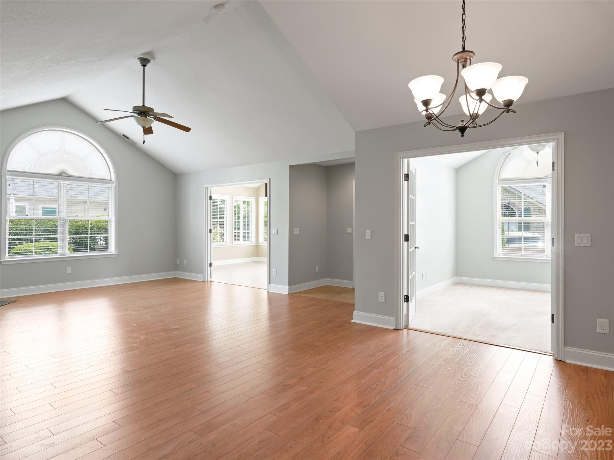 Hamburg Crossing - Residential