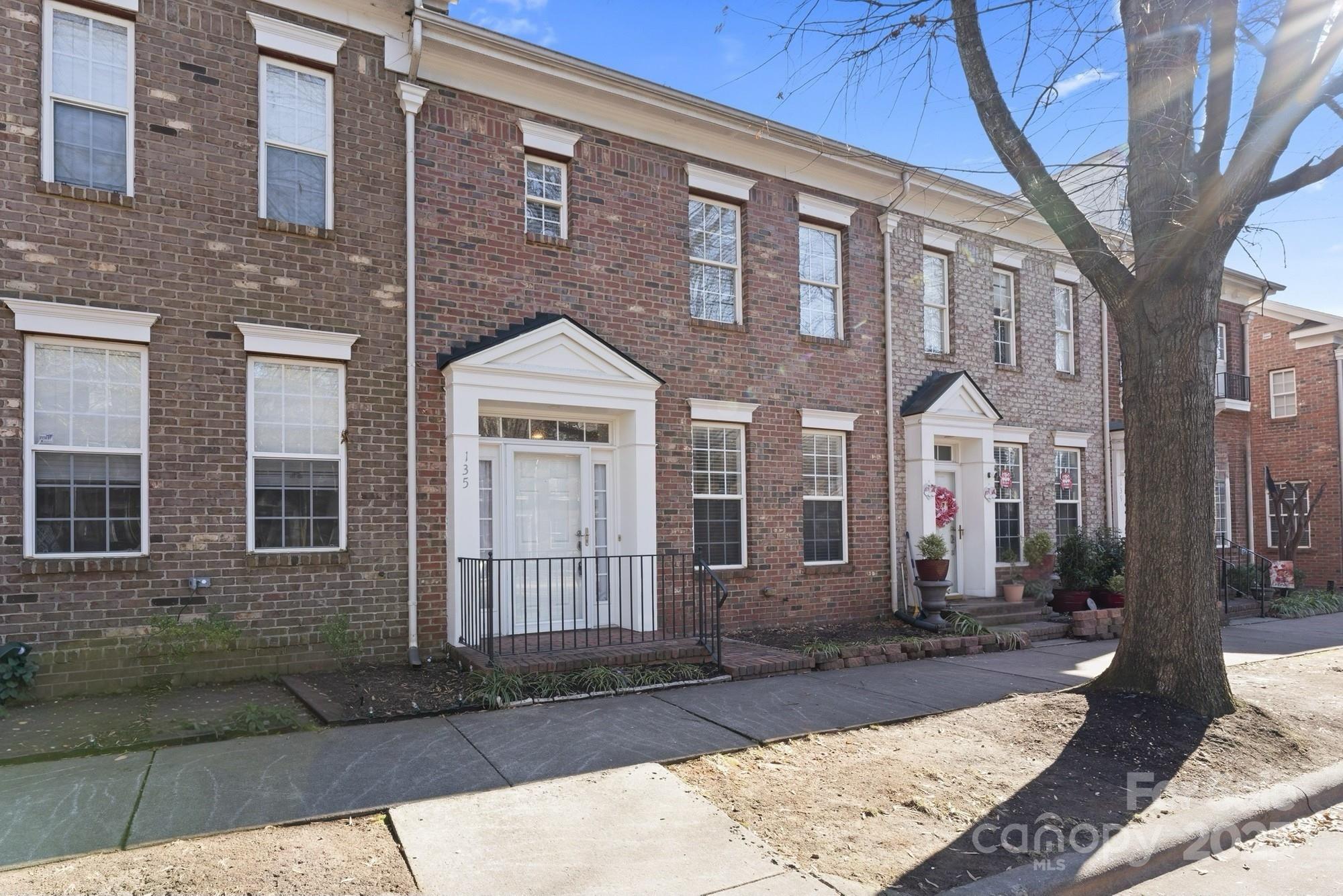 135 Singleton Road