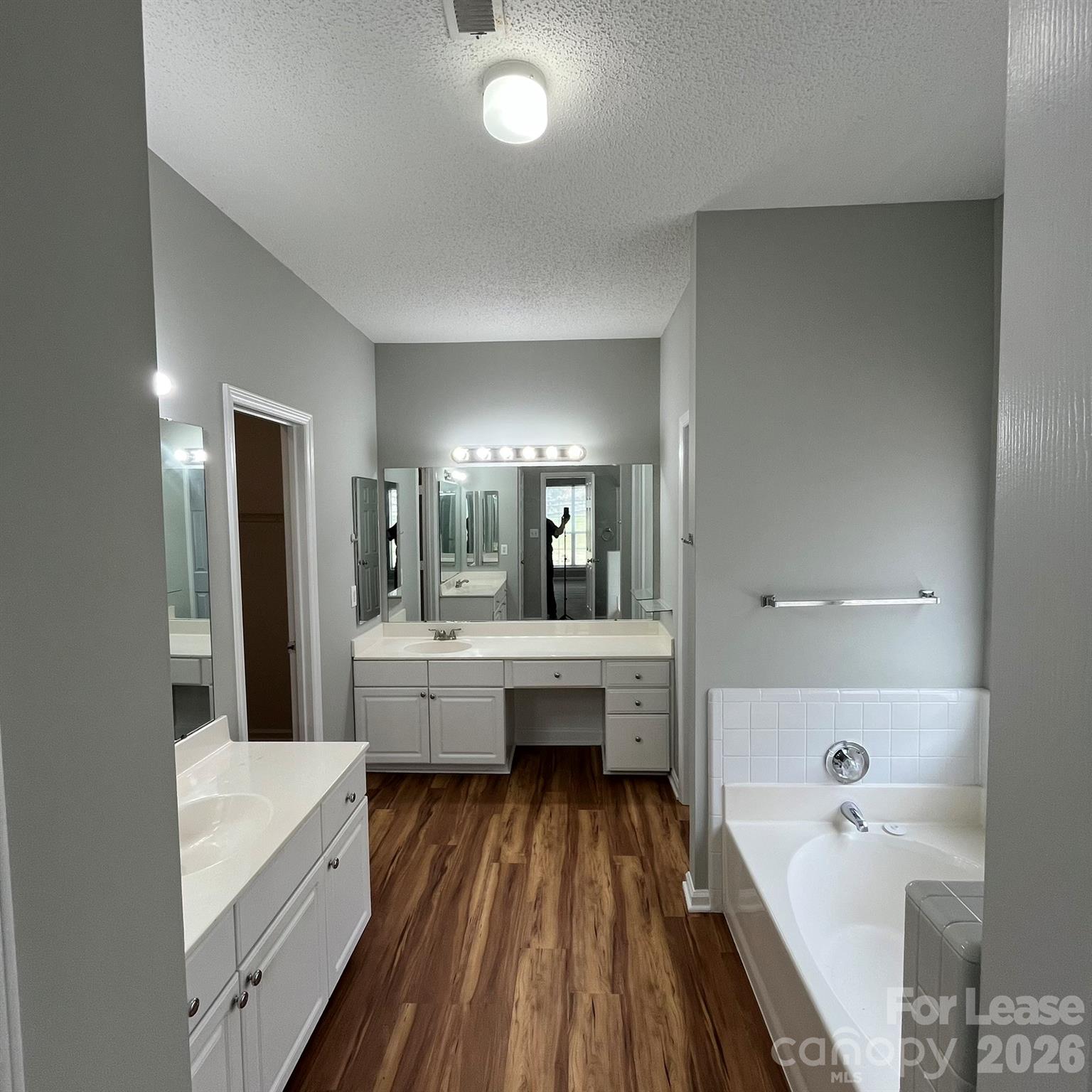 Faires Farm - Residential Lease