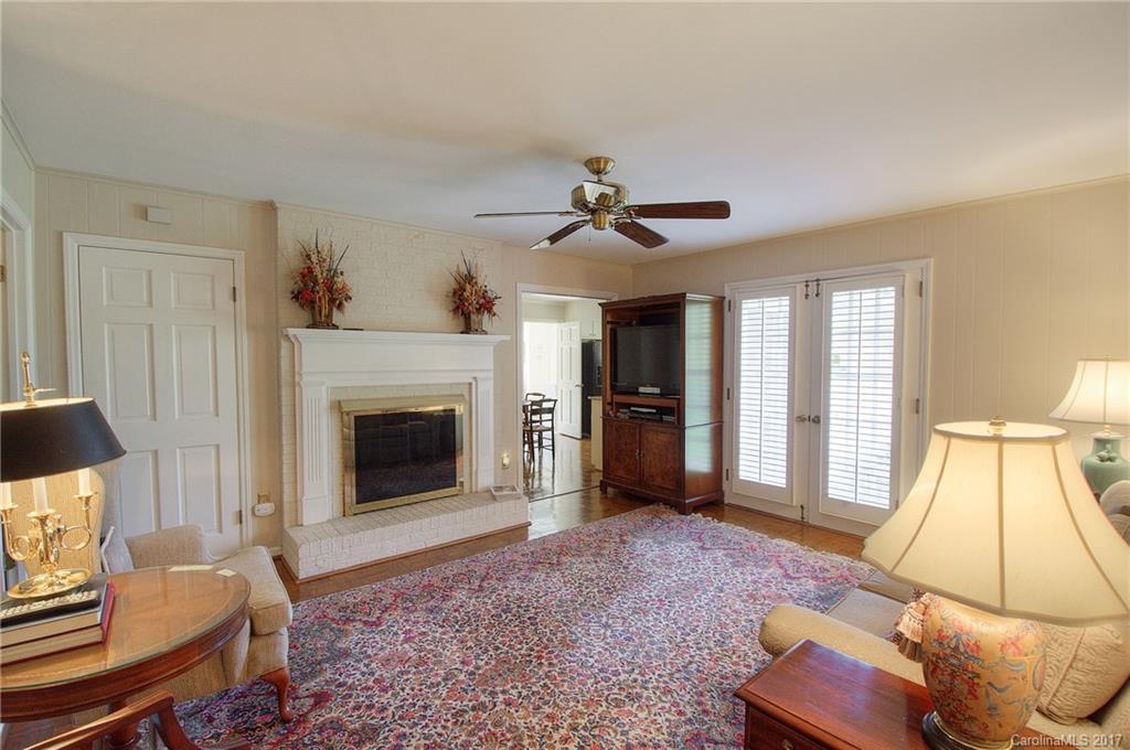 Fox Hollow - Residential