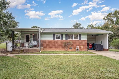 Photo of 101 Craig Street, Stanley, NC 28164 (MLS # 4309527)