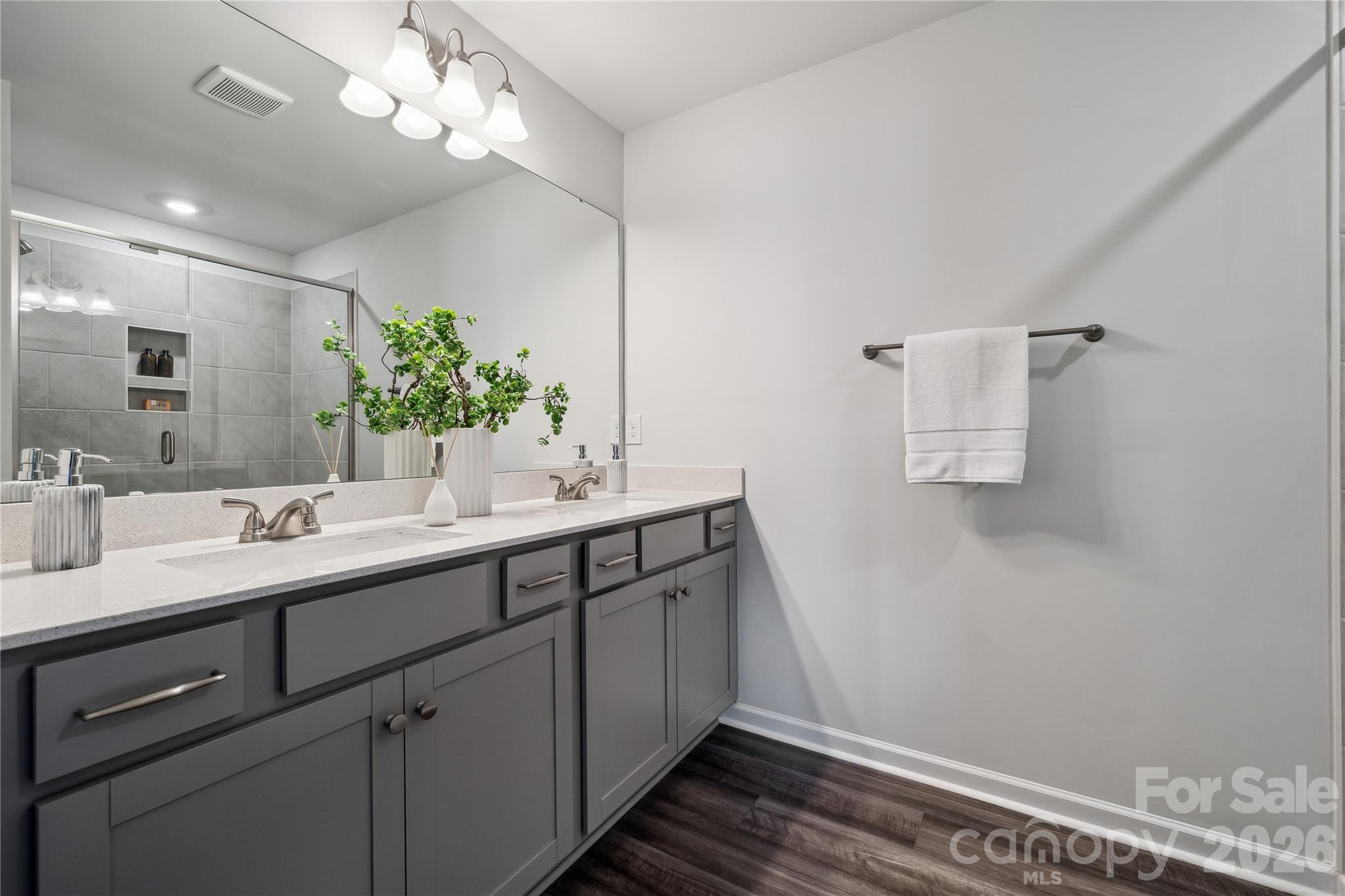 Sloan Station - Residential