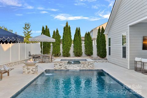 12615 Es Draper Drive Huntersville NC 28078
