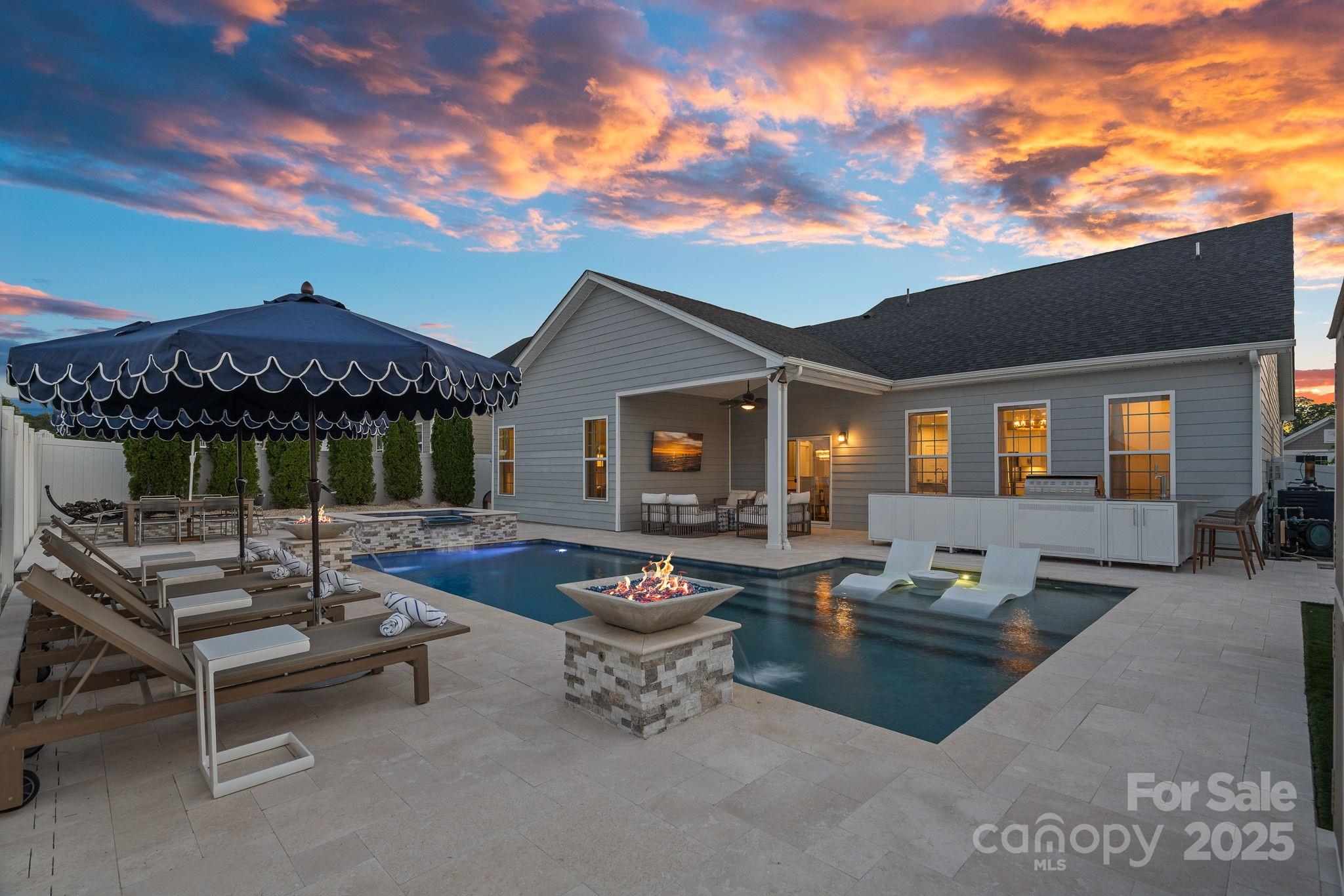 12615 Es Draper Drive