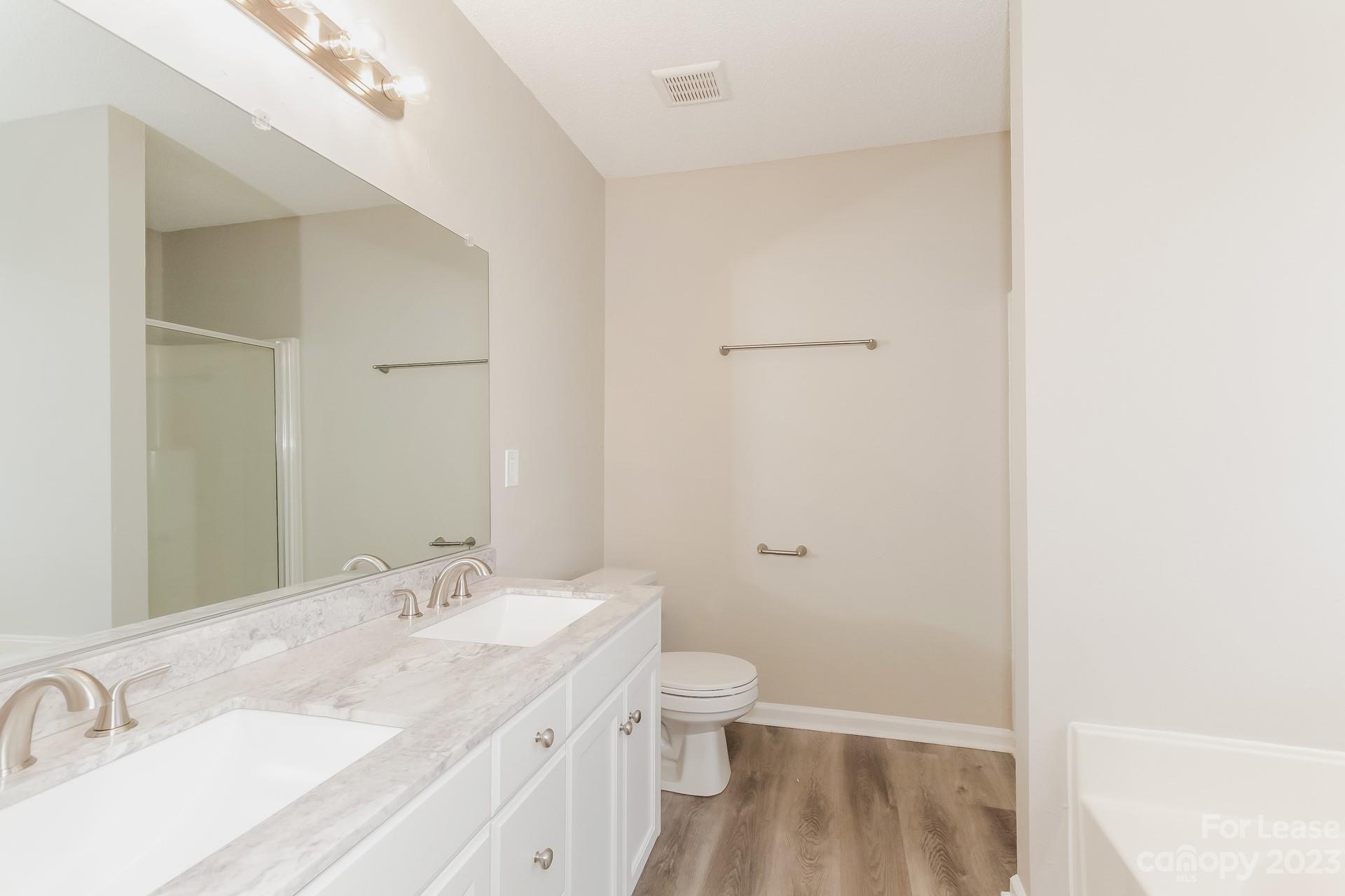 Catalina Cove - Residential Lease