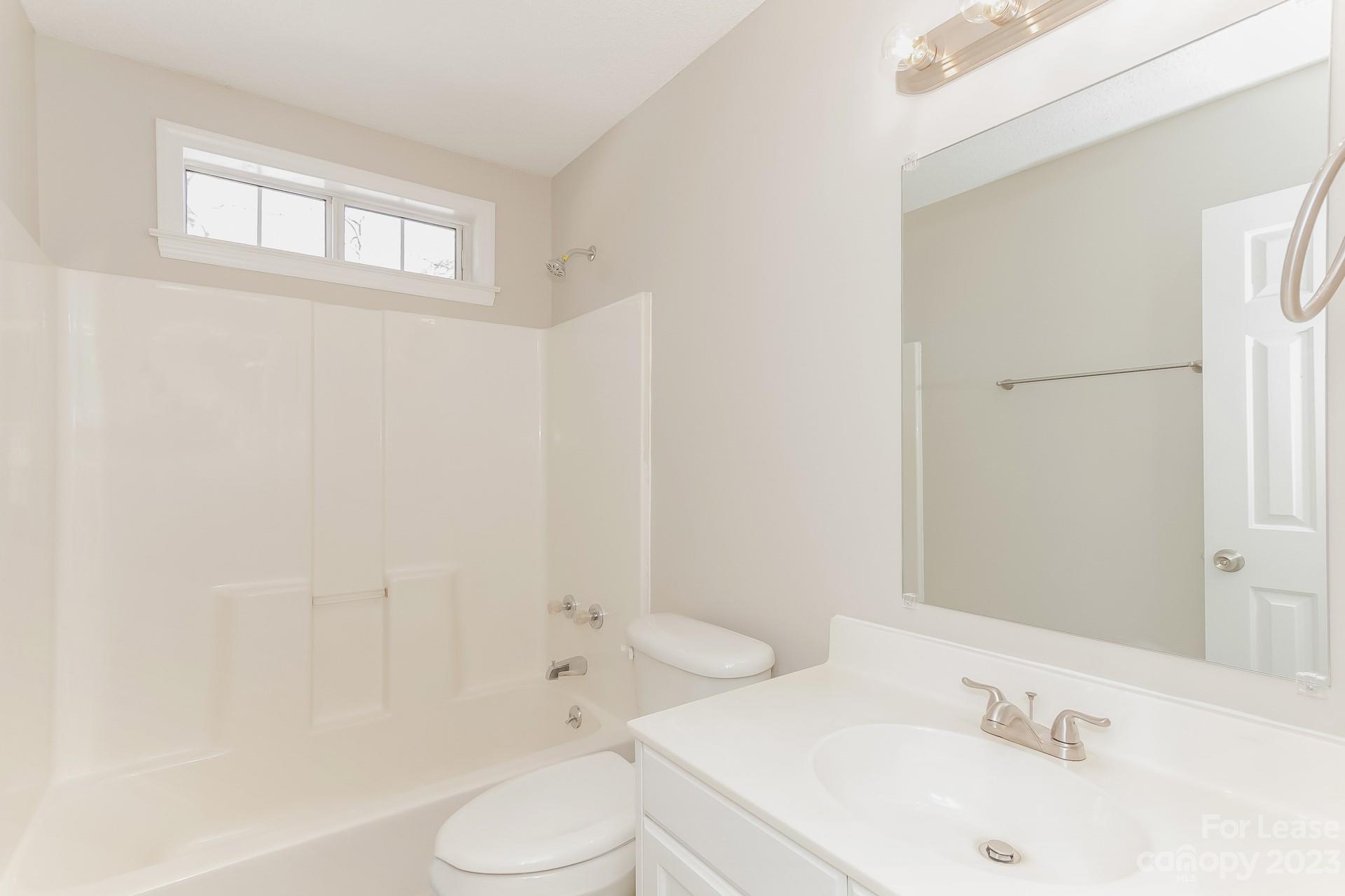 Catalina Cove - Residential Lease