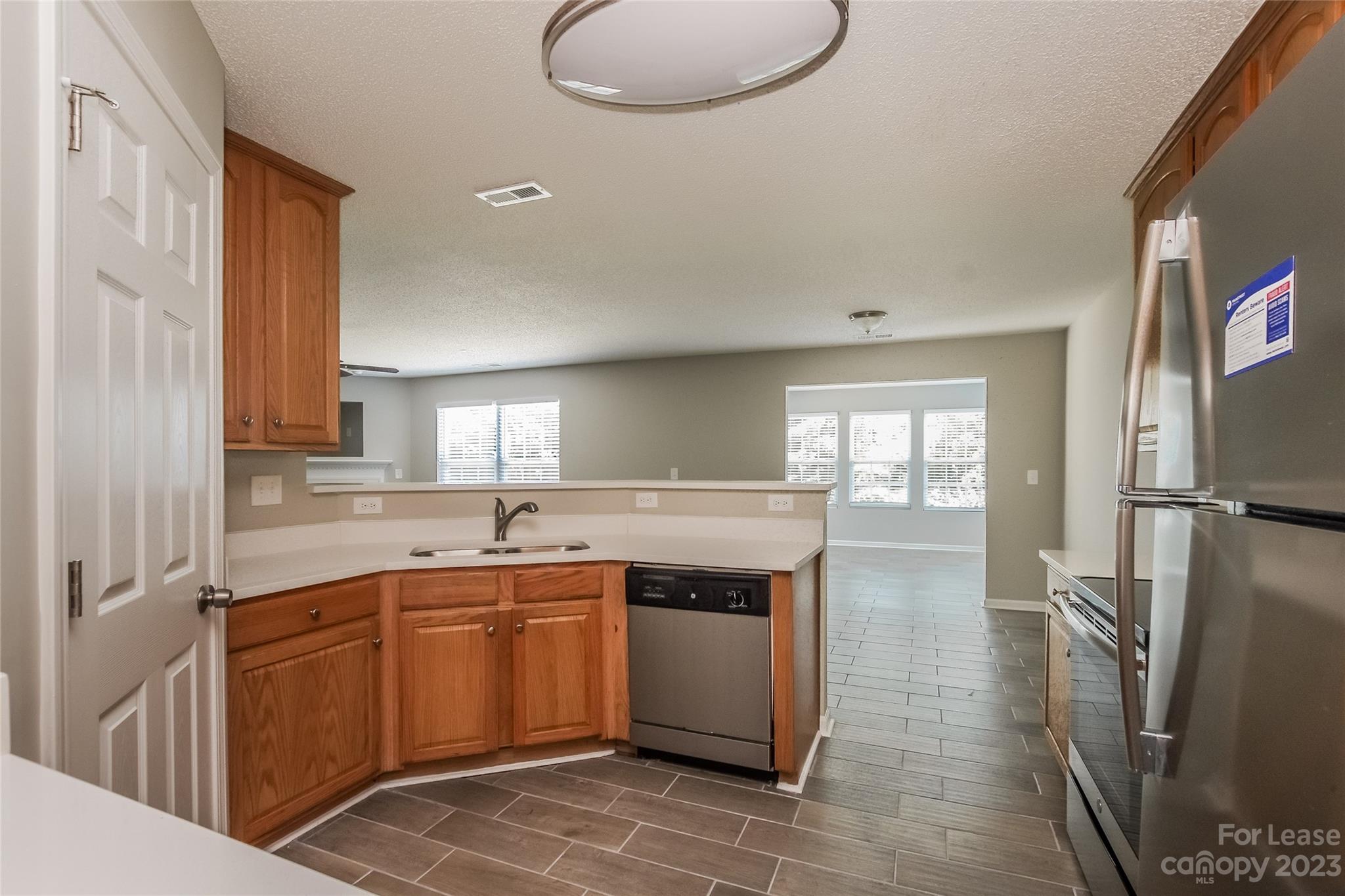 Catawba River Plantation - Residential Lease