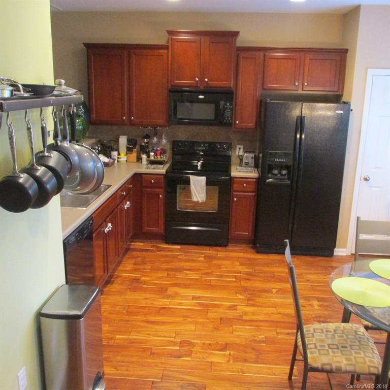 Moss Creek Village - Residential