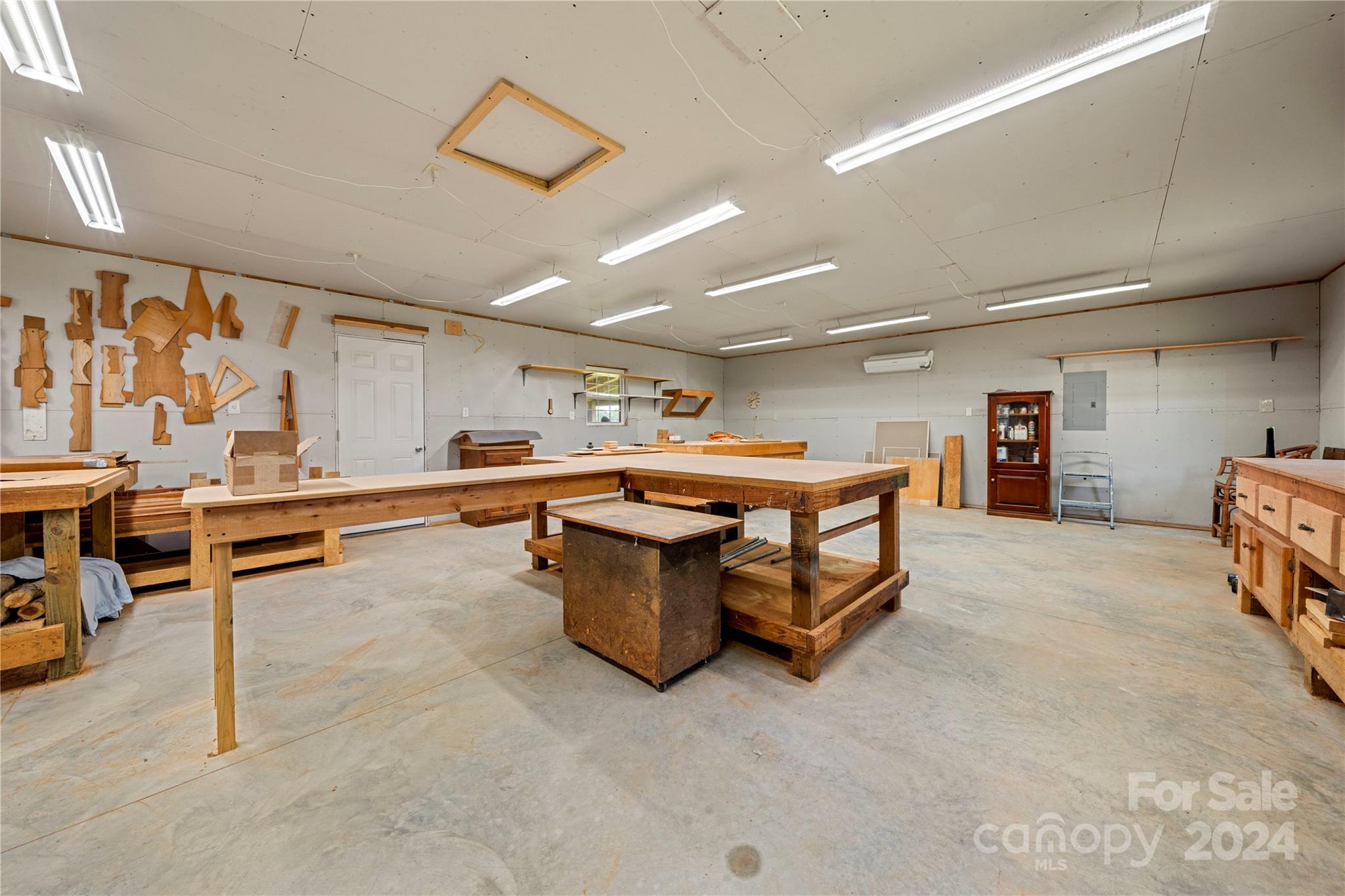 Creekwood - Residential