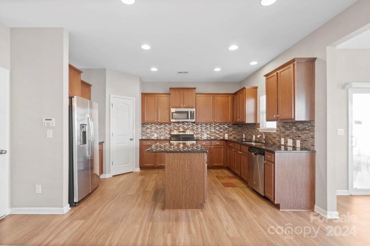 Hucks Landing - Residential