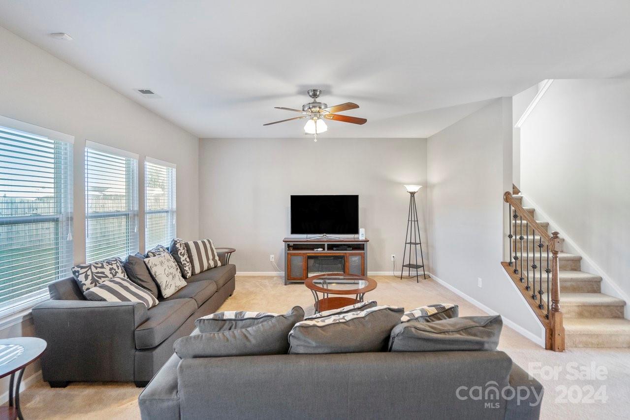 Hucks Landing - Residential