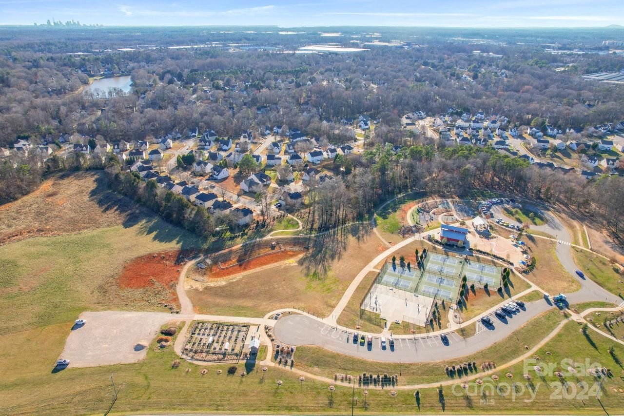 Hucks Landing - Residential