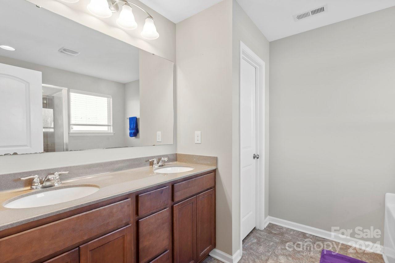 Hucks Landing - Residential