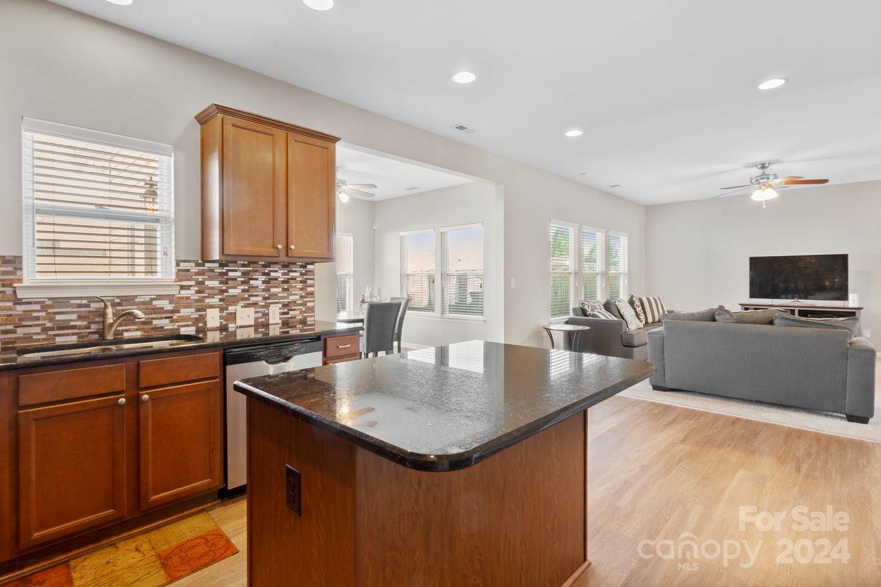 Hucks Landing - Residential