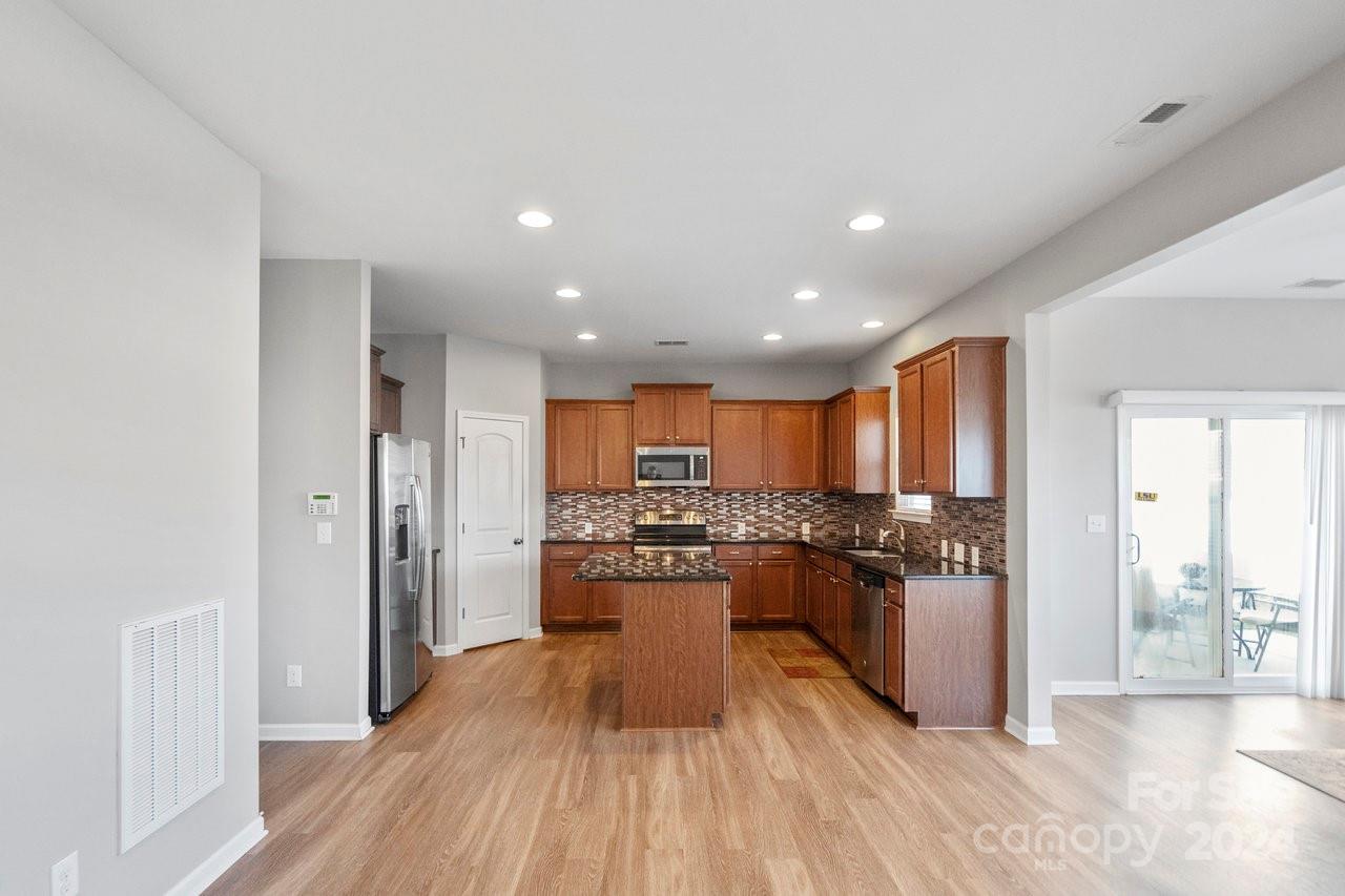 Hucks Landing - Residential