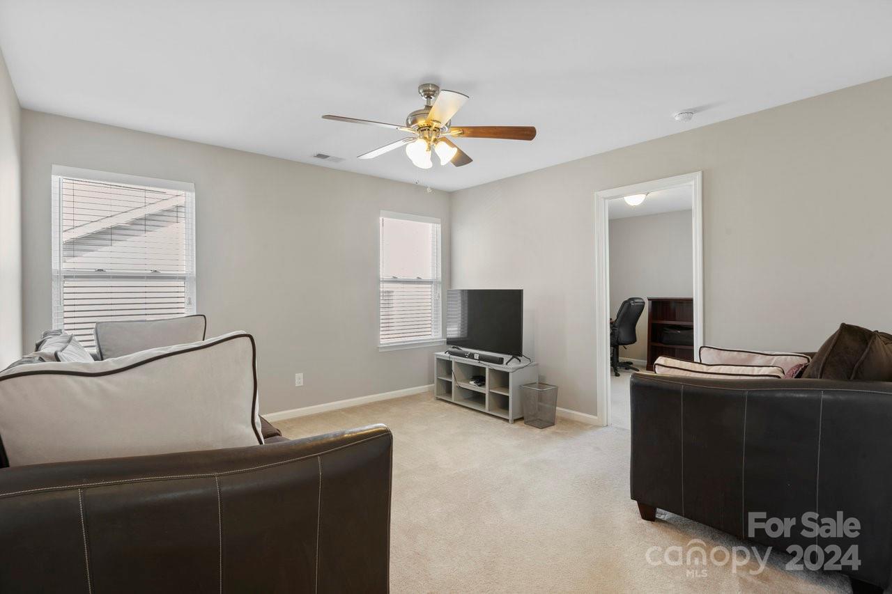 Hucks Landing - Residential