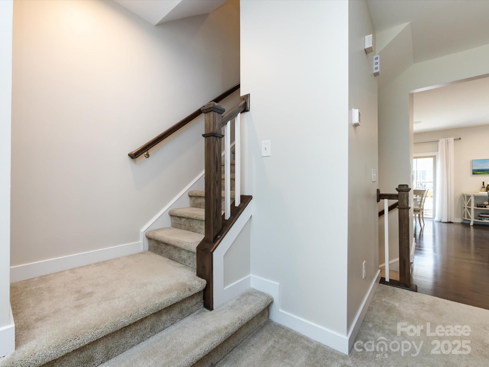 Townes of Oakhurst - Residential Lease